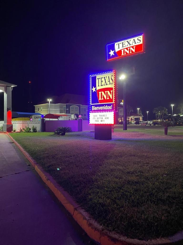 Texas Inn and Suites Raymondville photo 32