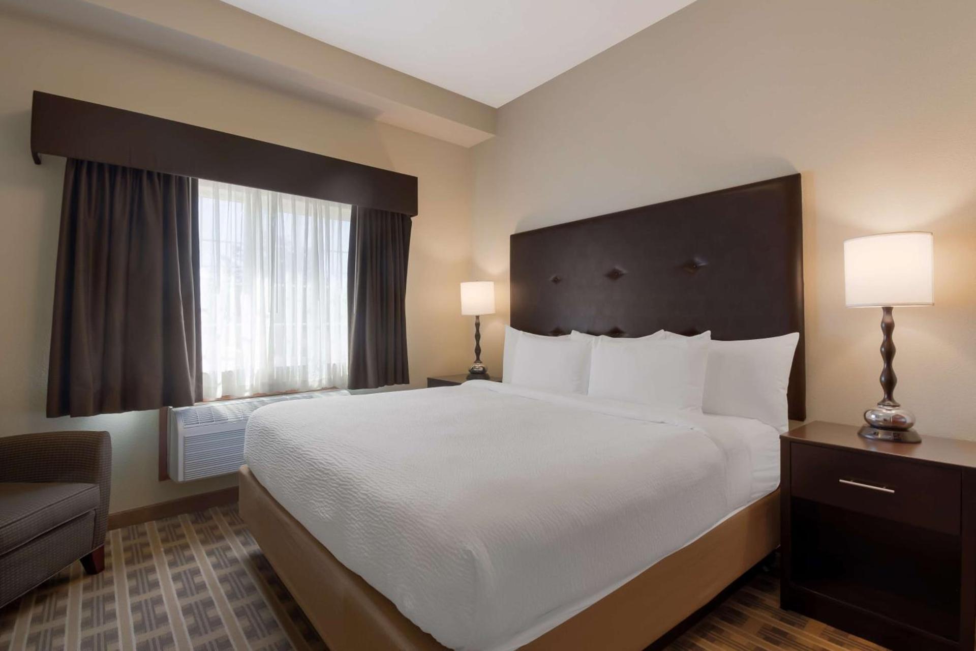 Best Western University Inn and Suites photo 7