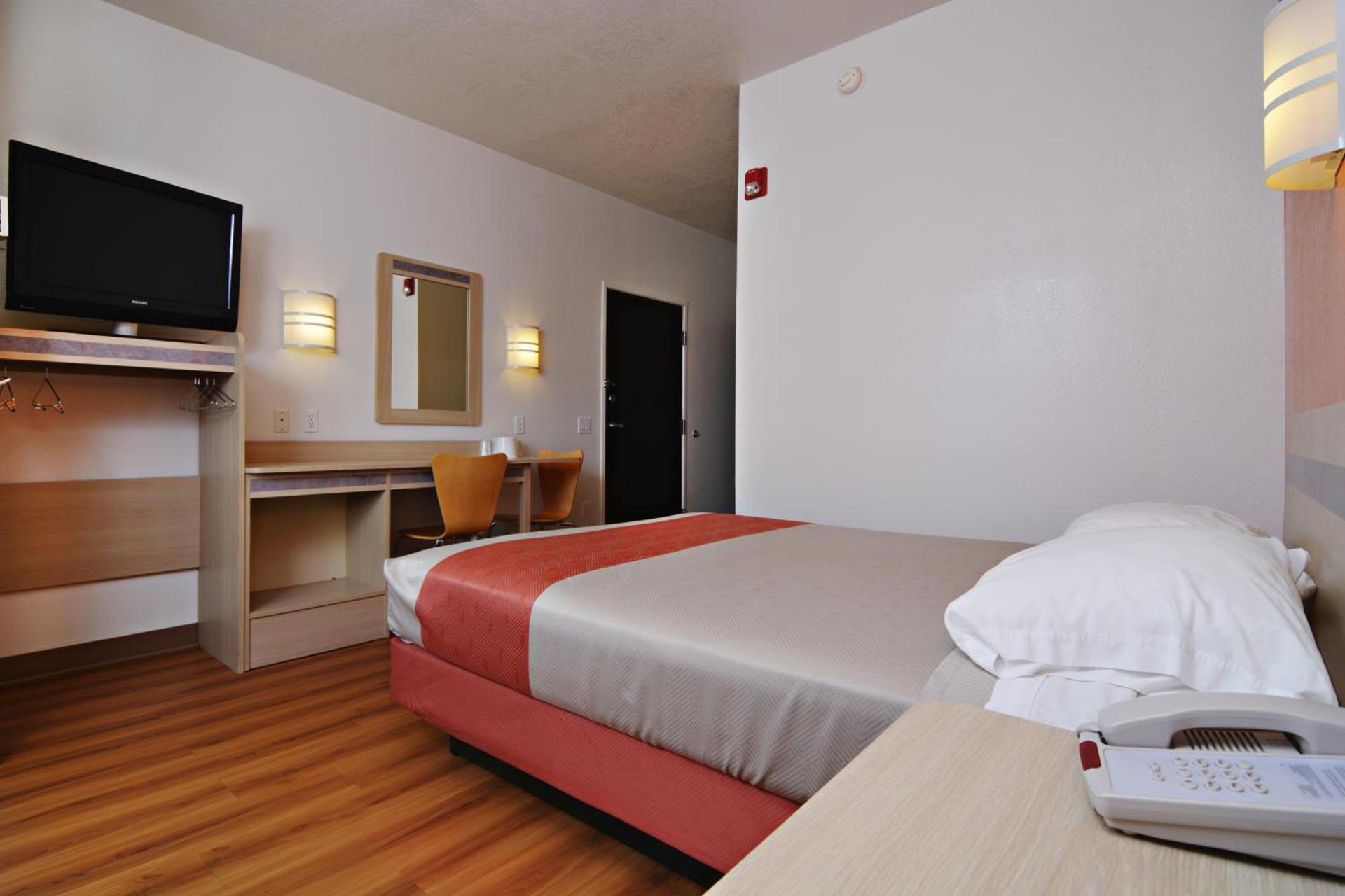 Motel 6-Benson, AZ photo 28