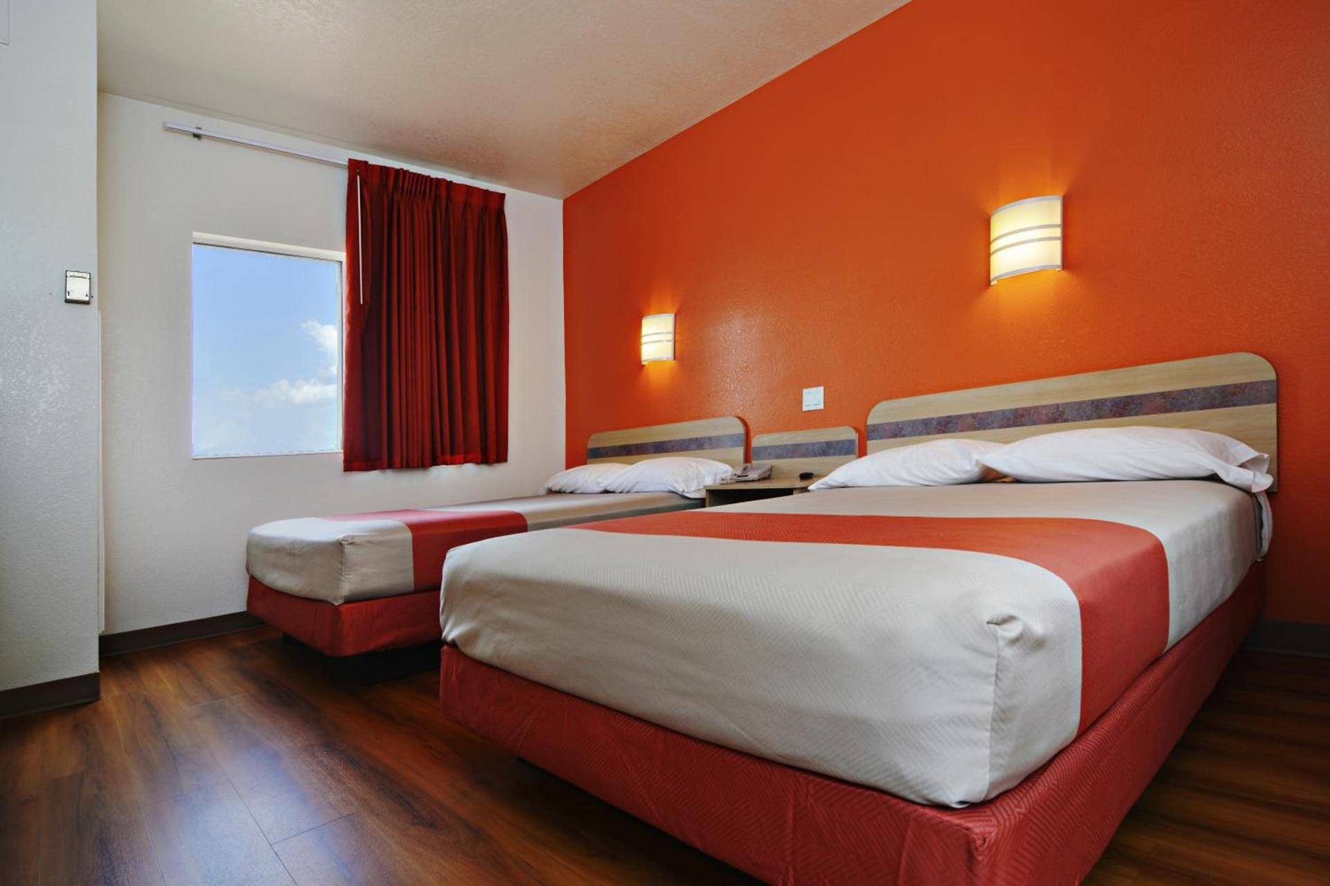 Motel 6-Benson, AZ photo 25