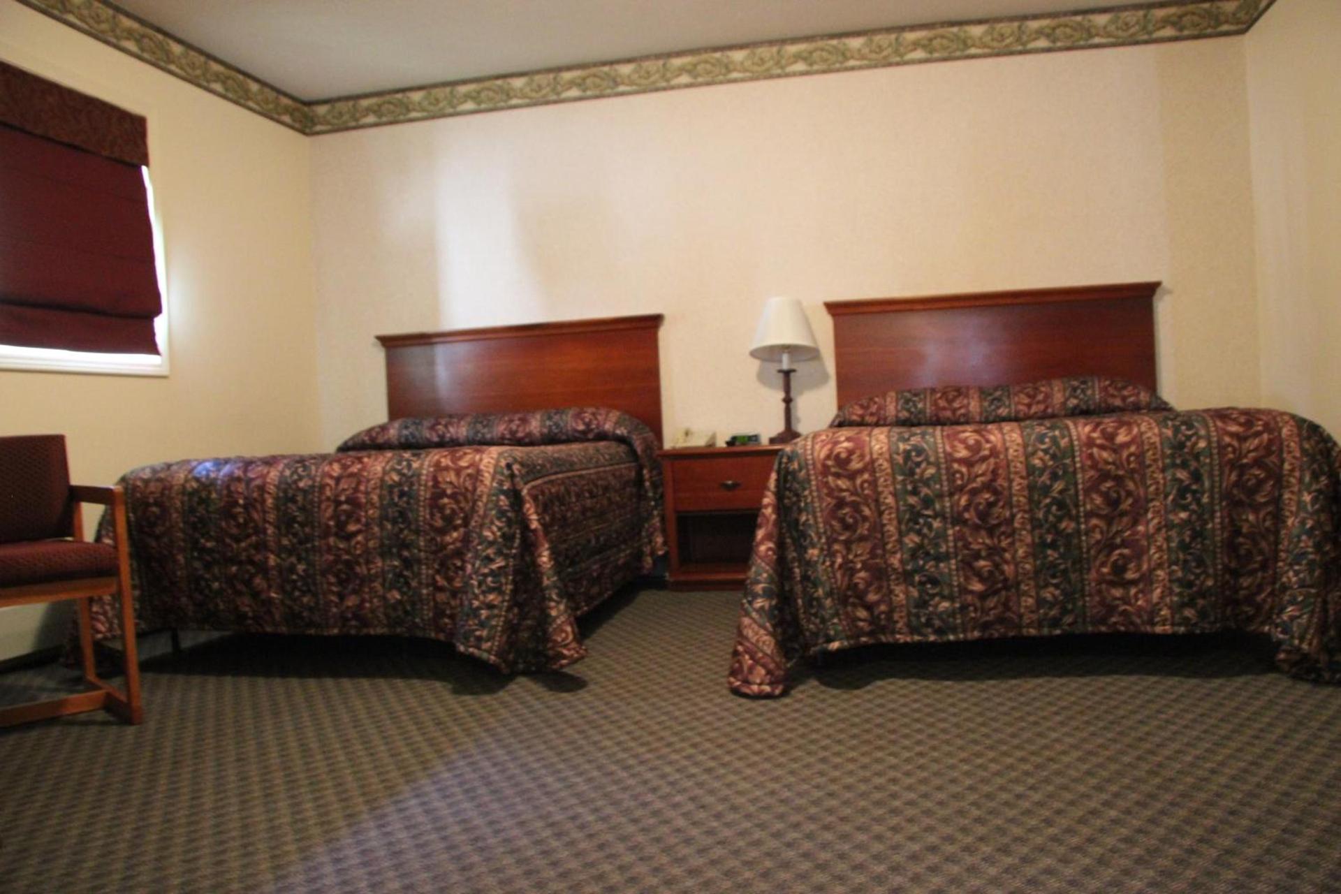 Potsdam Inn photo 16