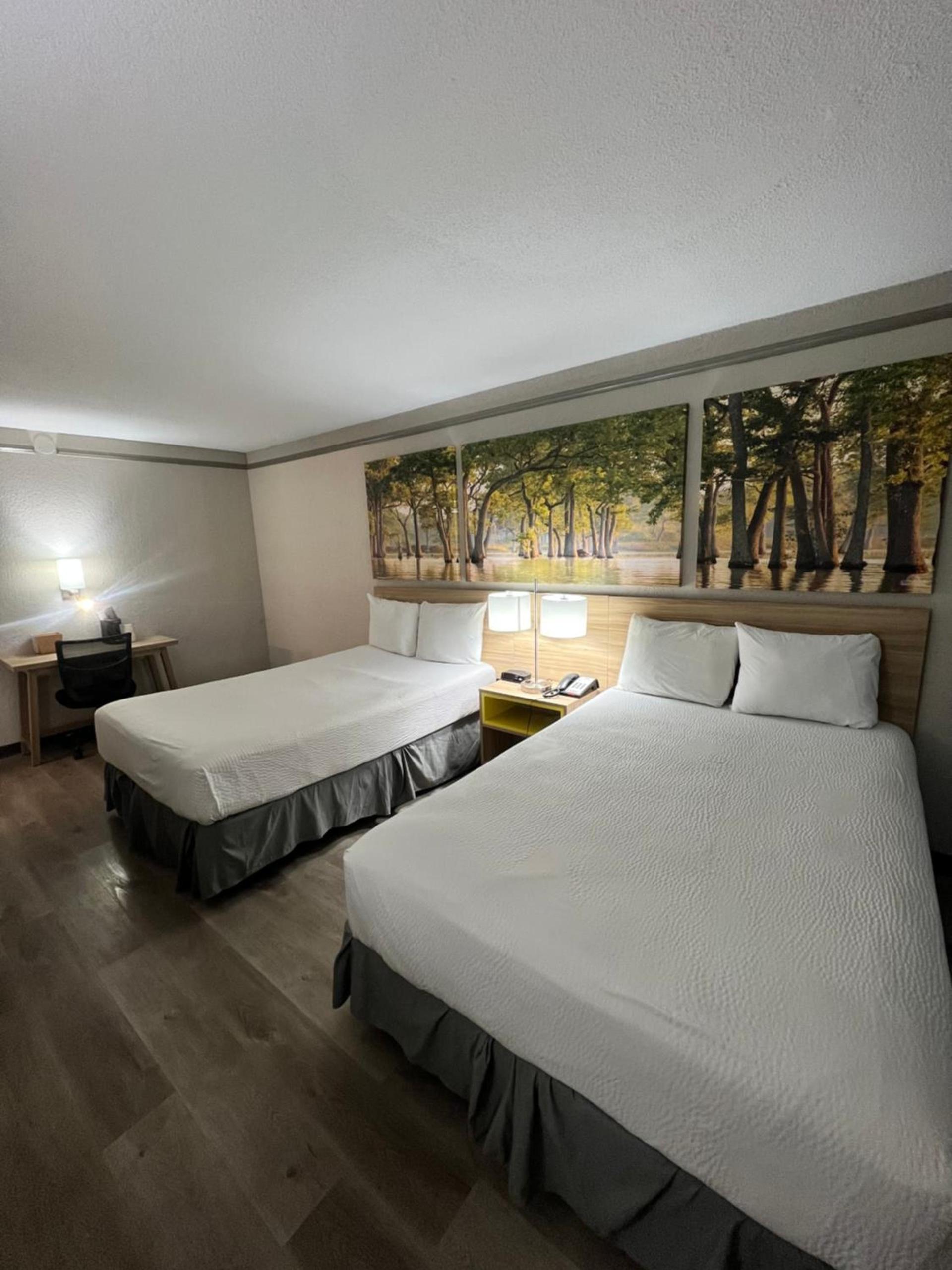Sulphur Extended Stay photo 57