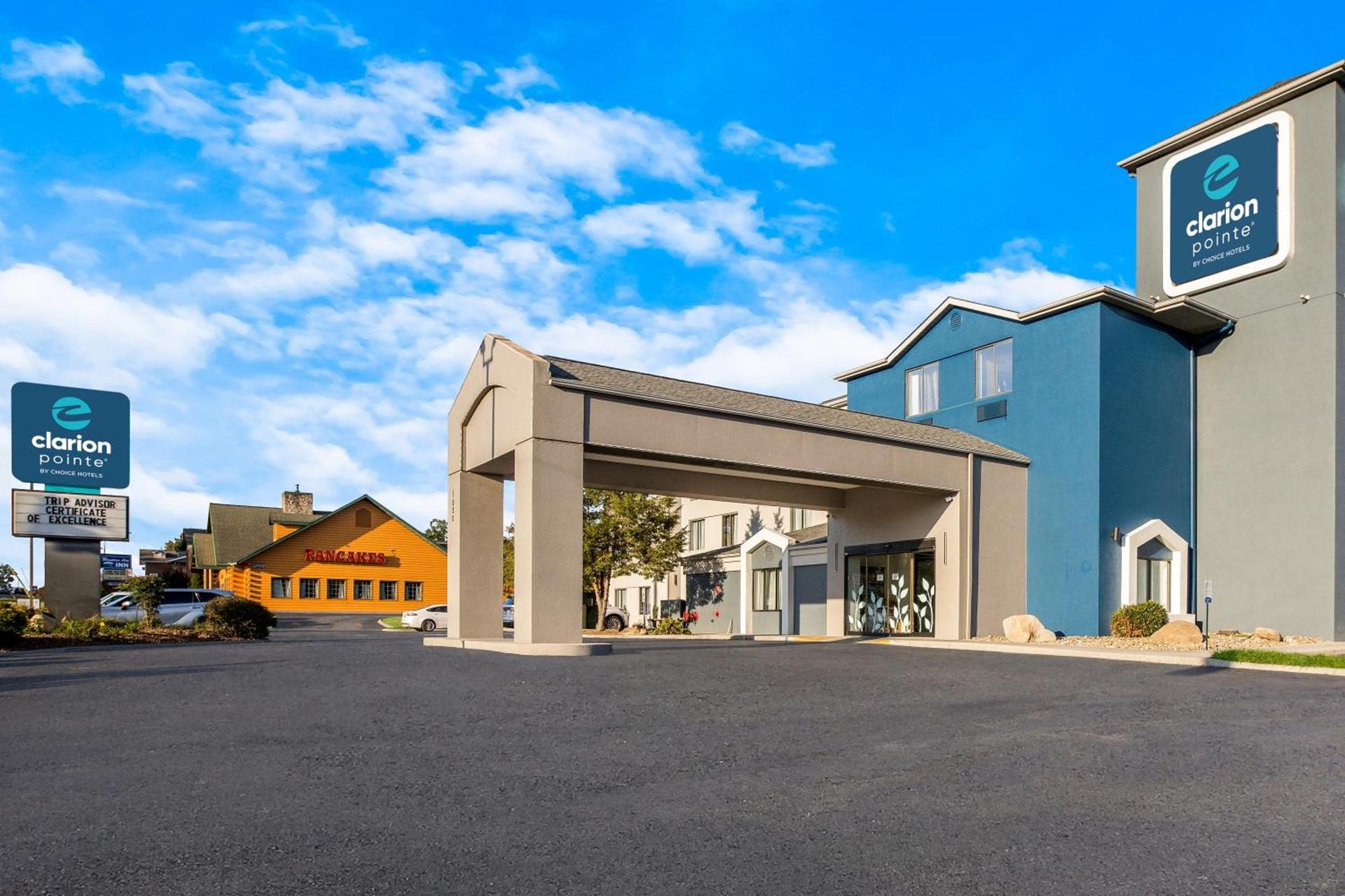 Clarion Pointe Sevierville-Pigeon Forge photo 56