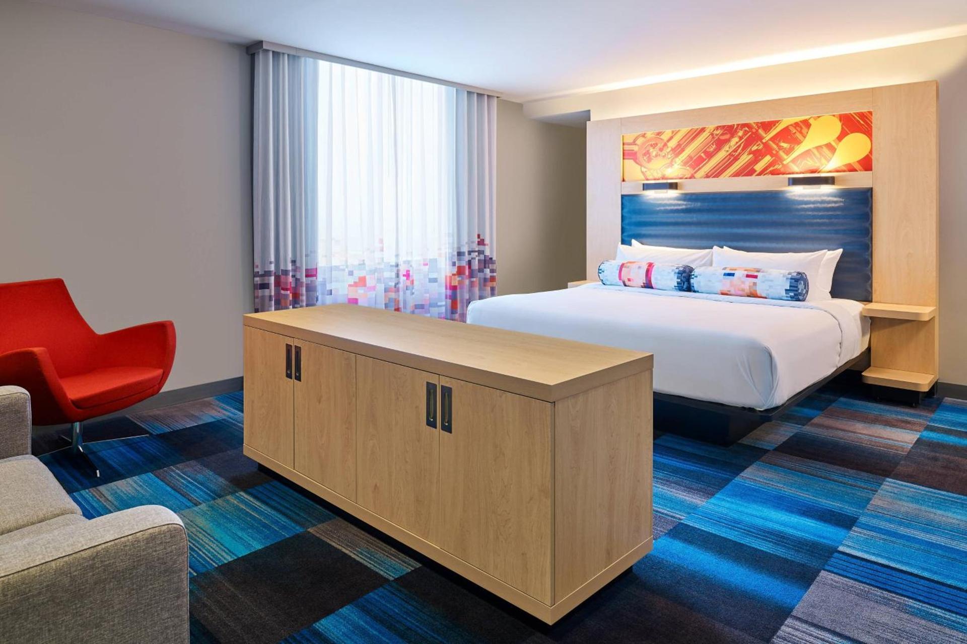 Aloft by Marriott South Bend photo 5