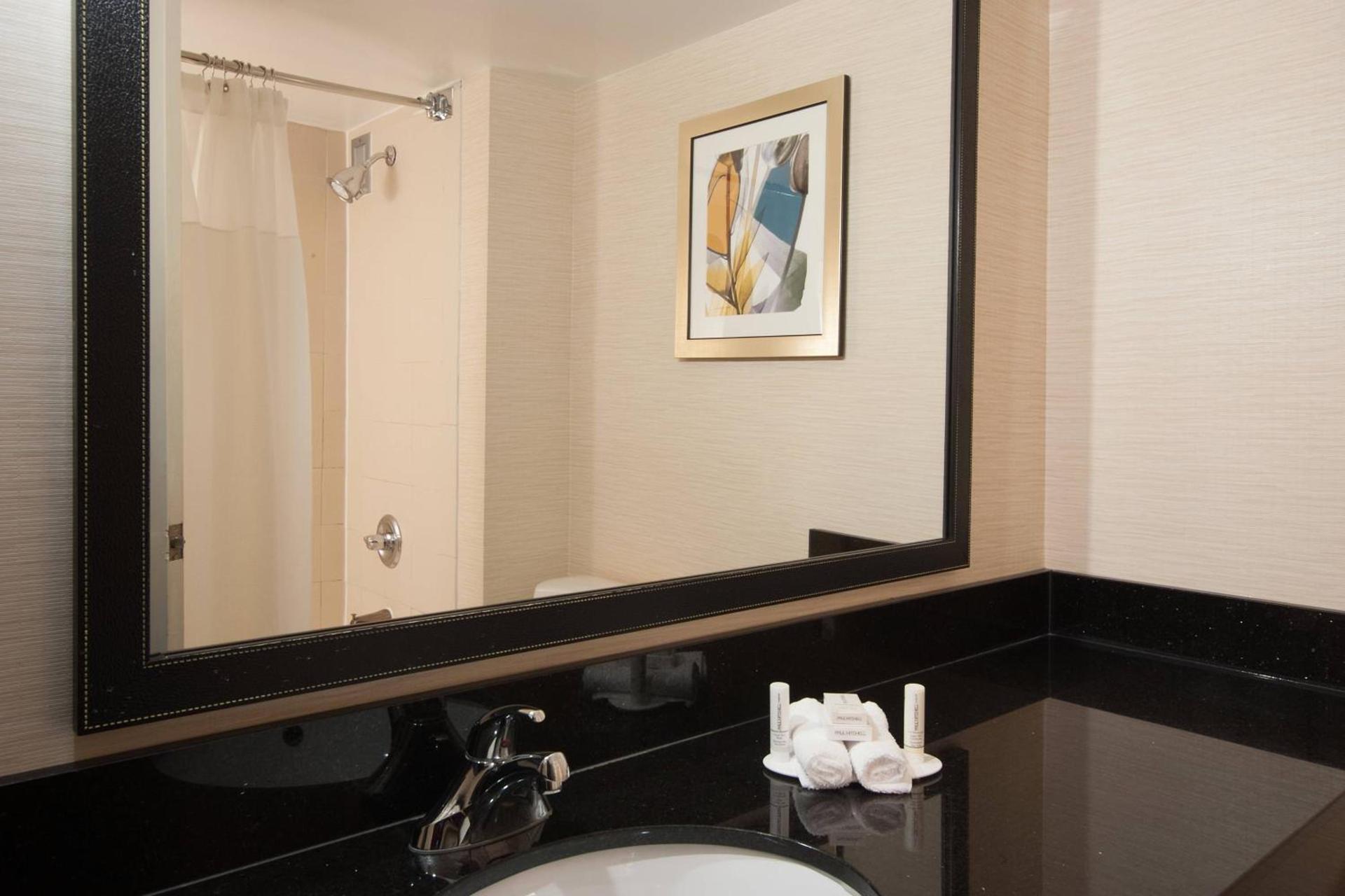 Fairfield Inn and Suites Atlanta Airport South/Sullivan Road photo 7