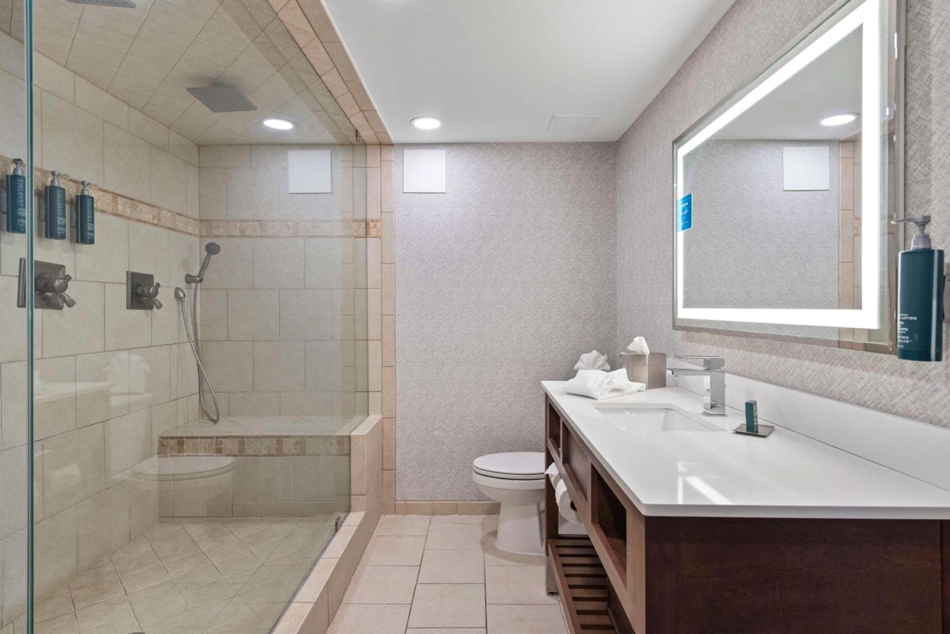 DoubleTree by Hilton Columbus photo 43