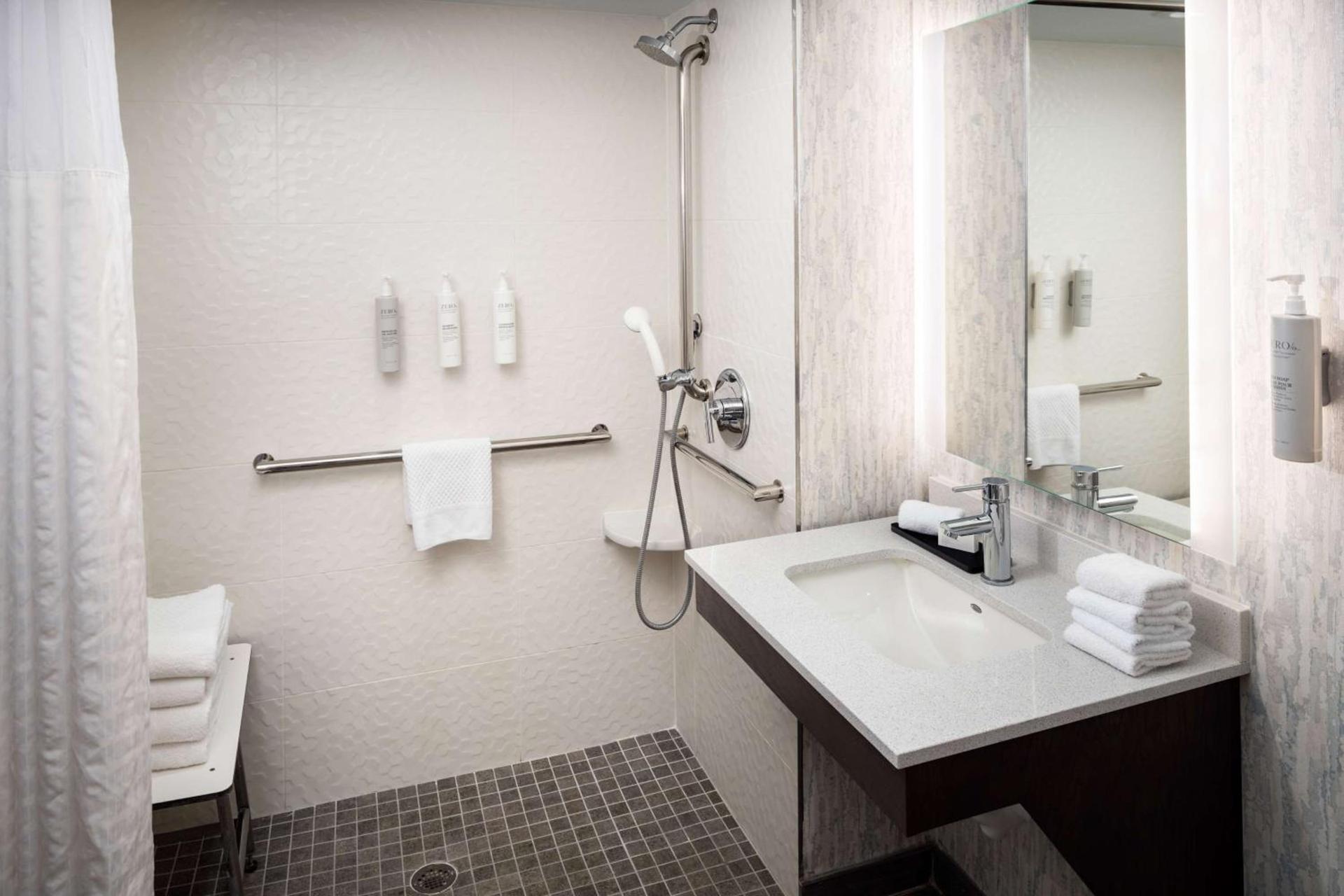 Embassy Suites by Hilton Orlando North photo 36