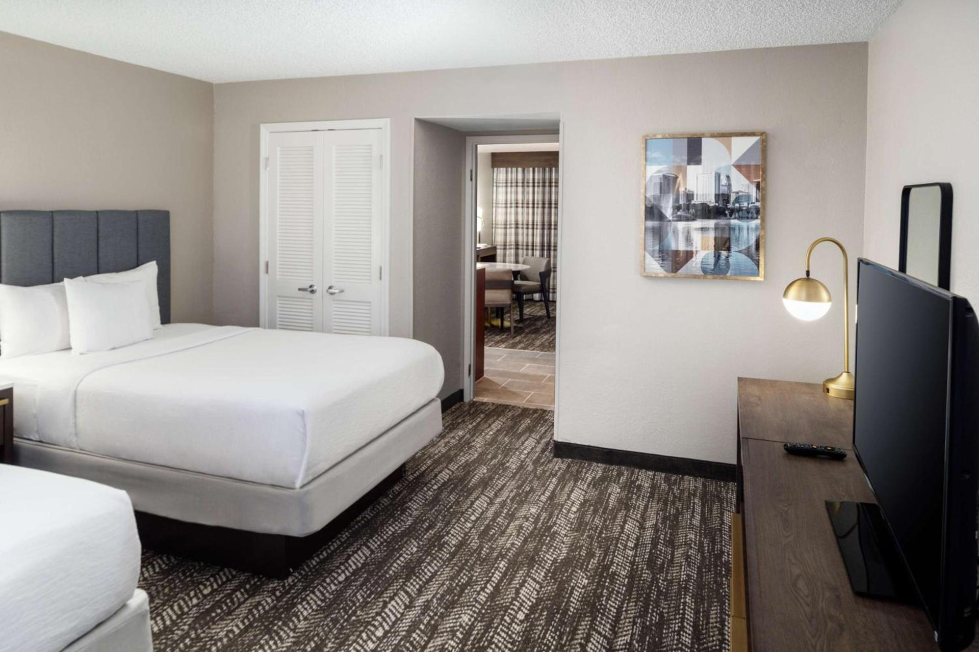 Embassy Suites by Hilton Orlando North photo 9