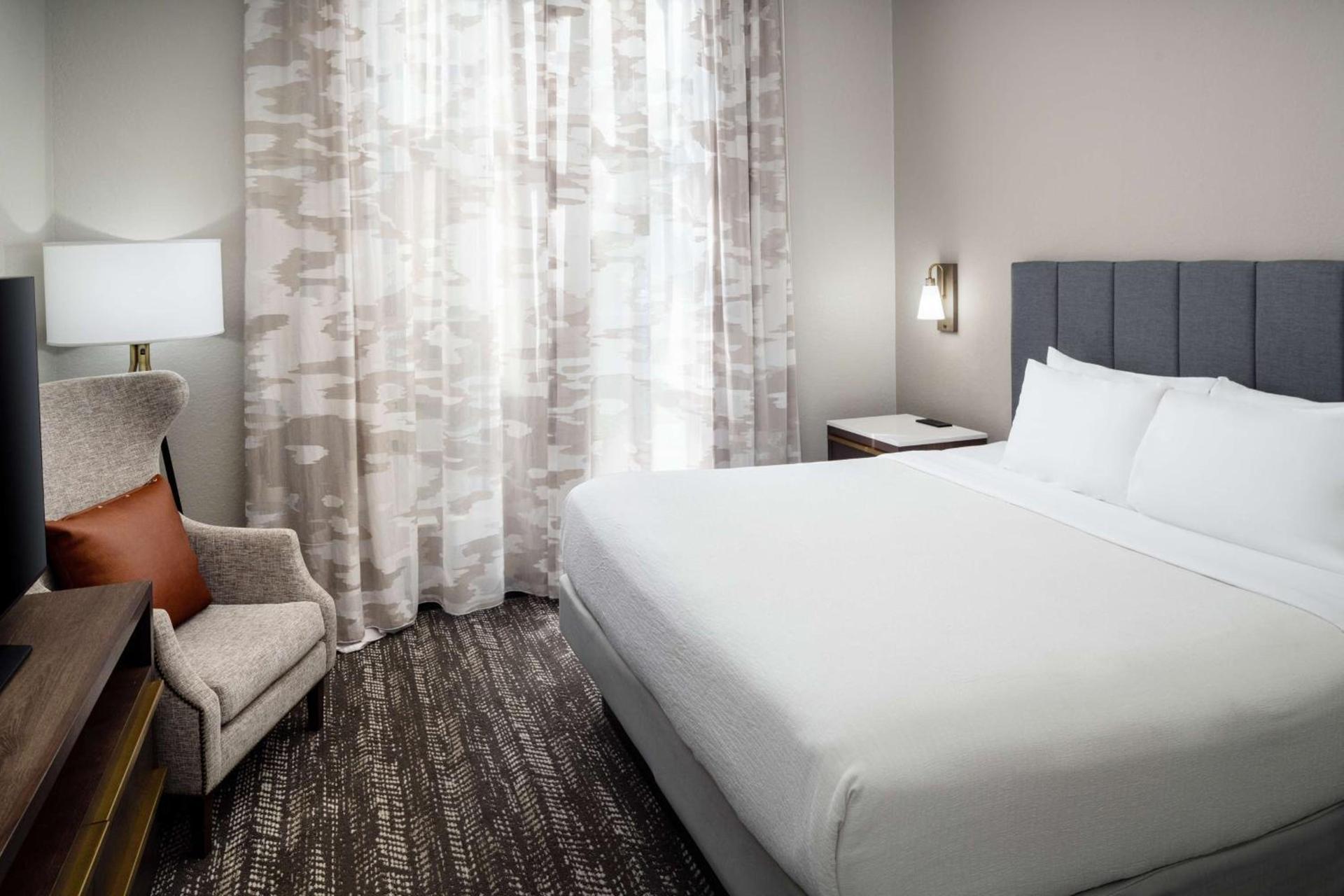 Embassy Suites by Hilton Orlando North photo 12