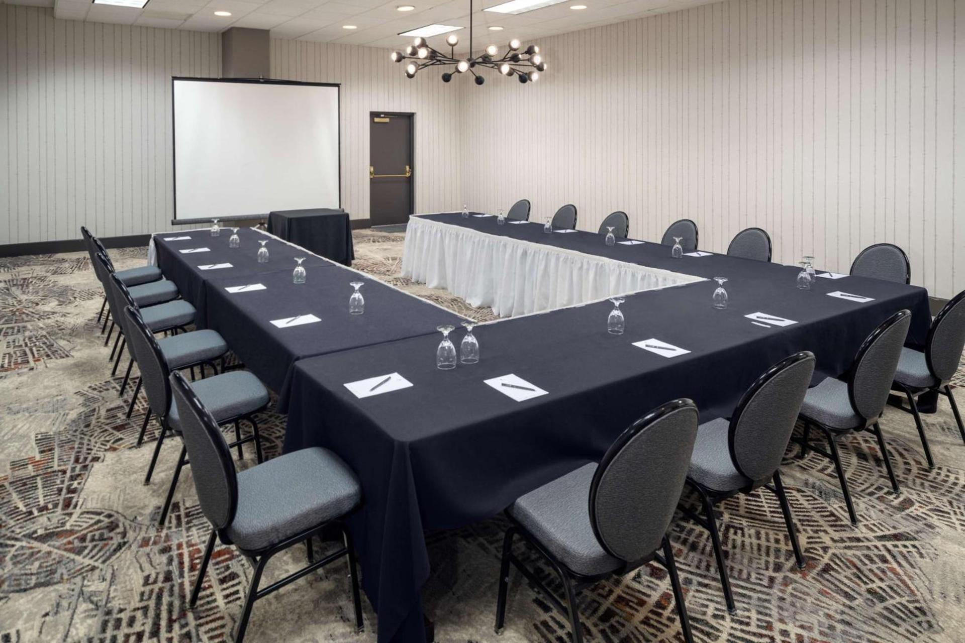 Embassy Suites by Hilton Orlando North photo 24
