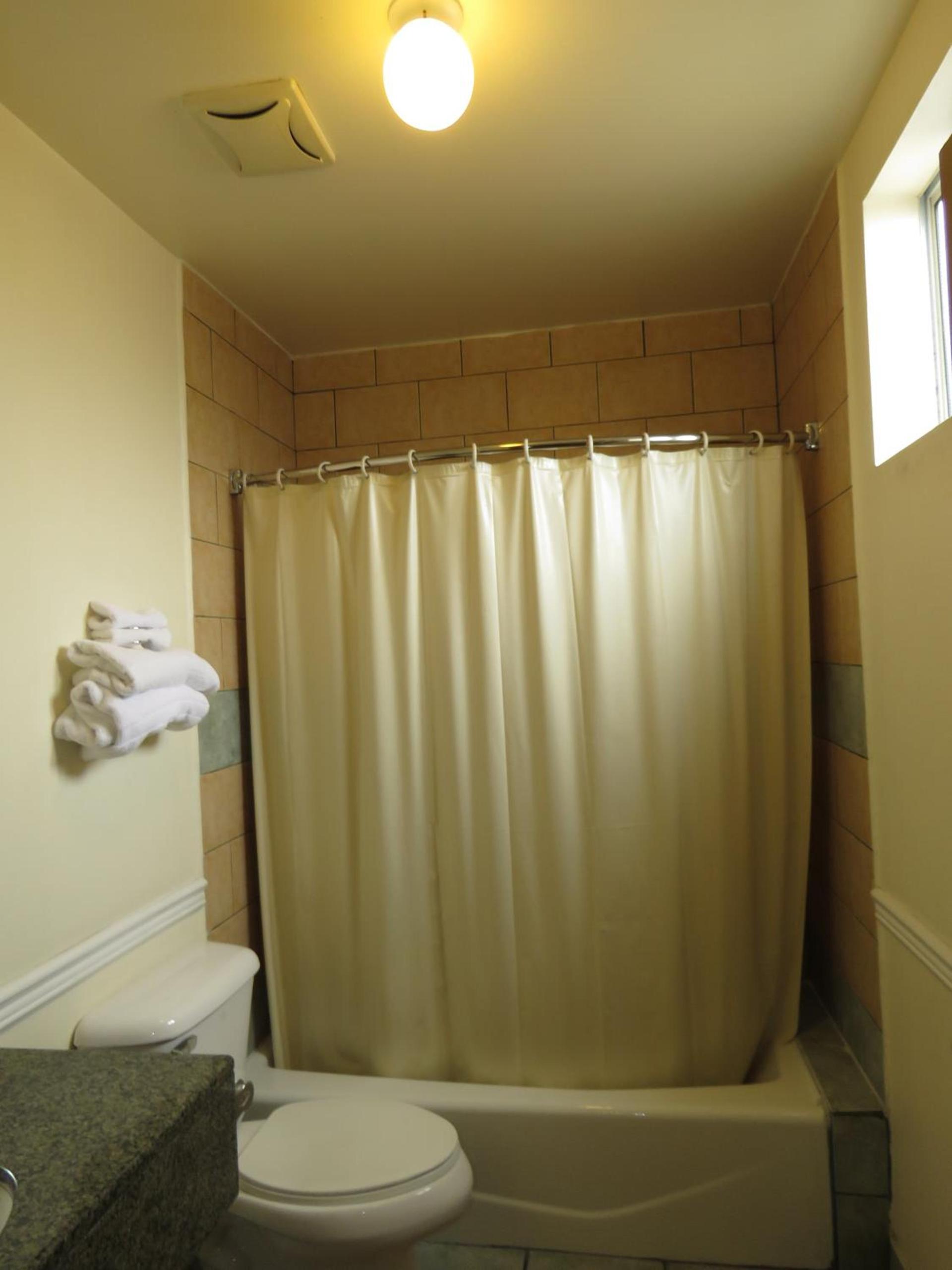 La Bonita Inn Motel photo 3