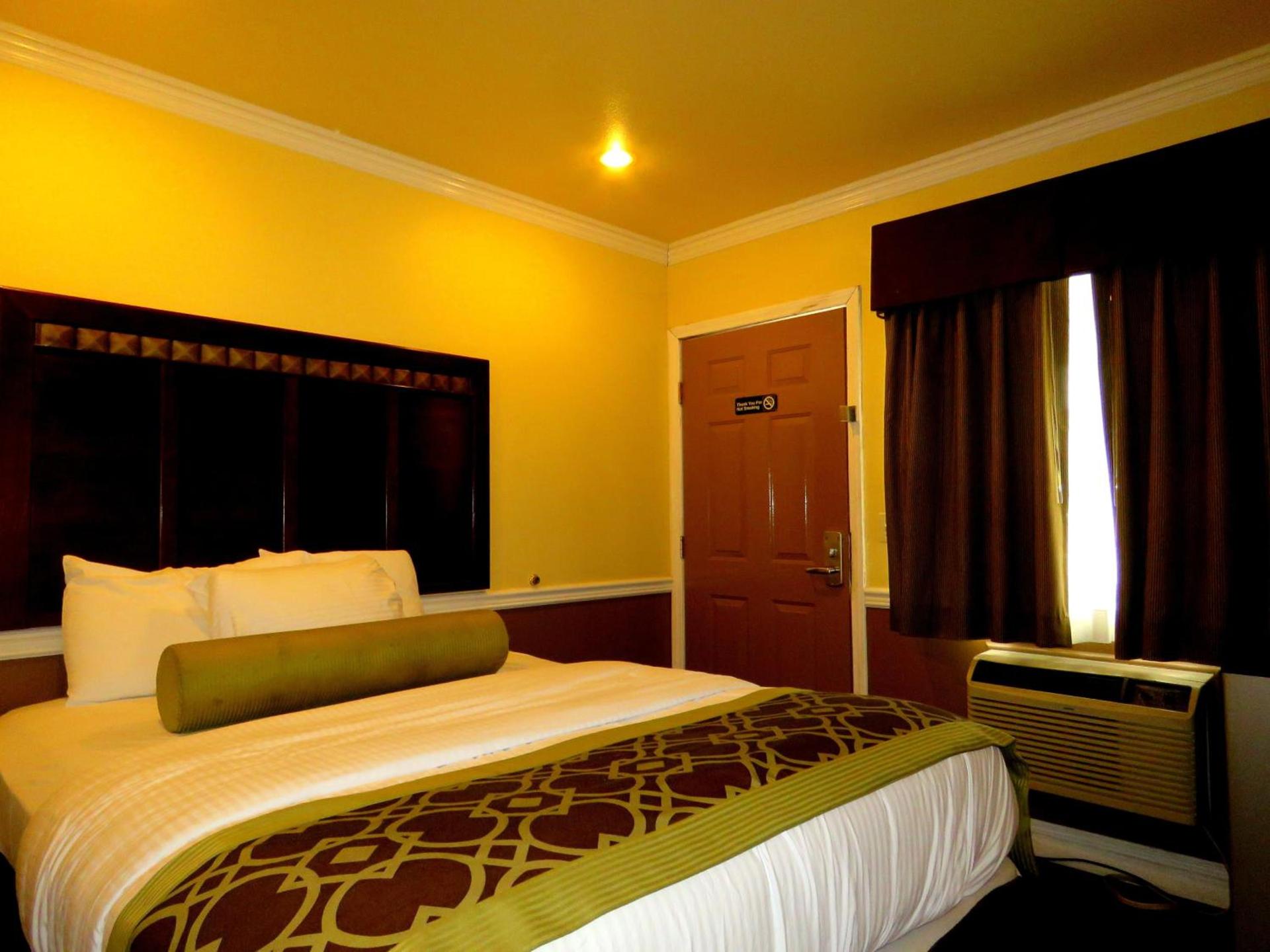 La Bonita Inn Motel photo 15