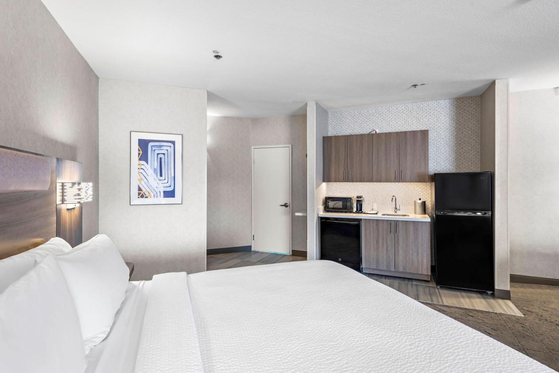 Holiday Inn Express La Mesa Near SDSU by IHG photo 27