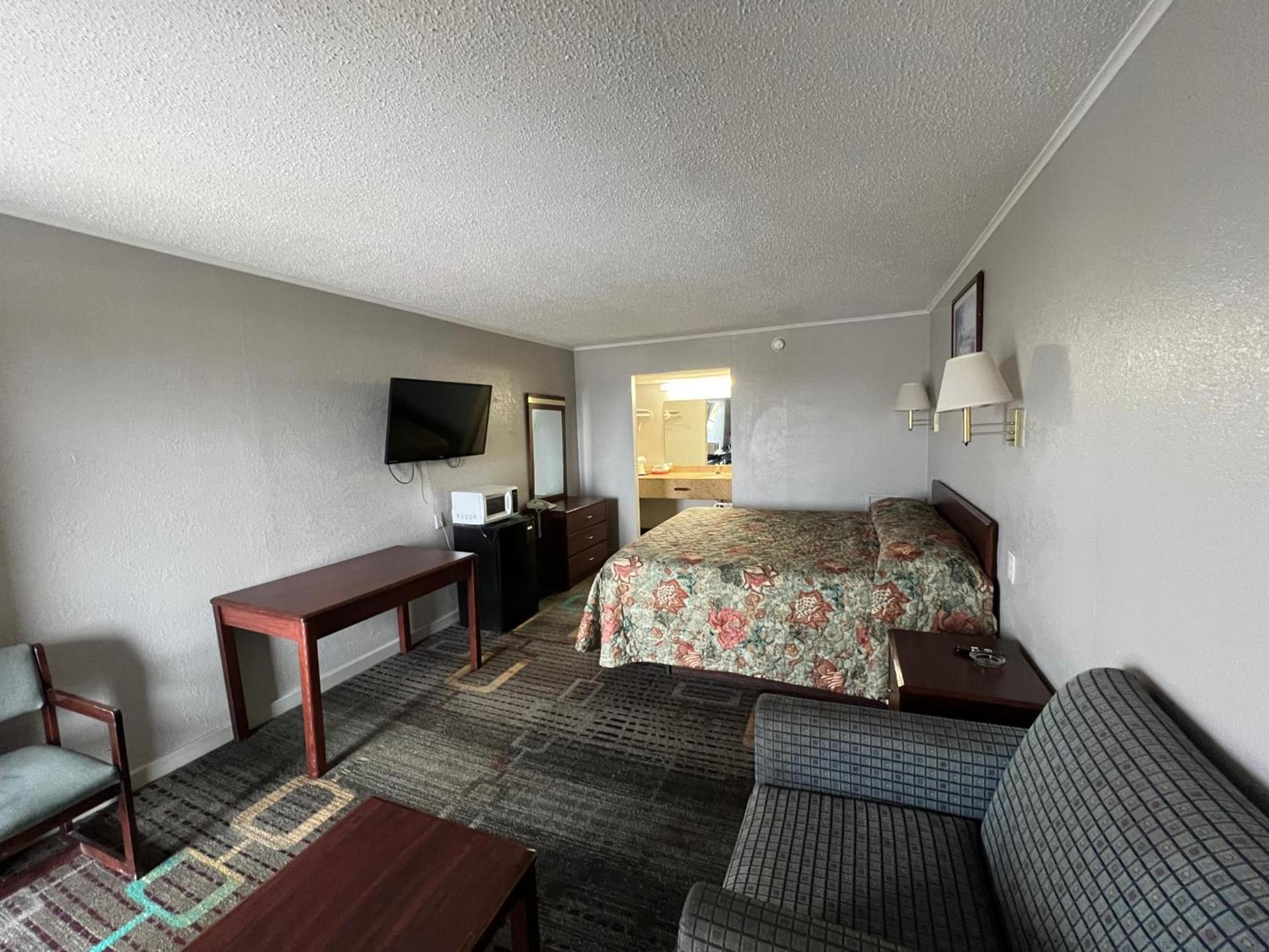 Hotel 81 El Reno photo 20