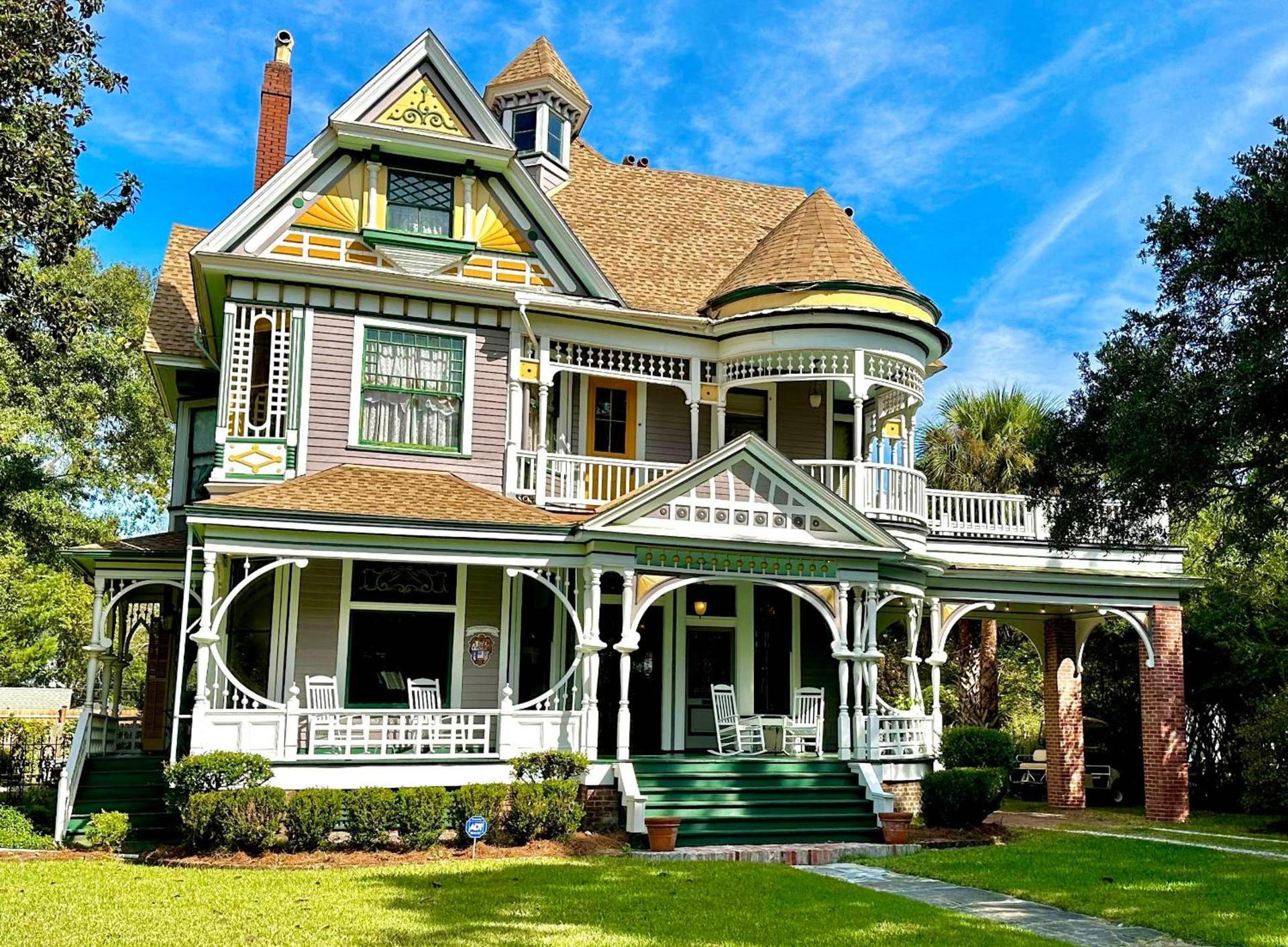 The Kate Shepard House photo 2