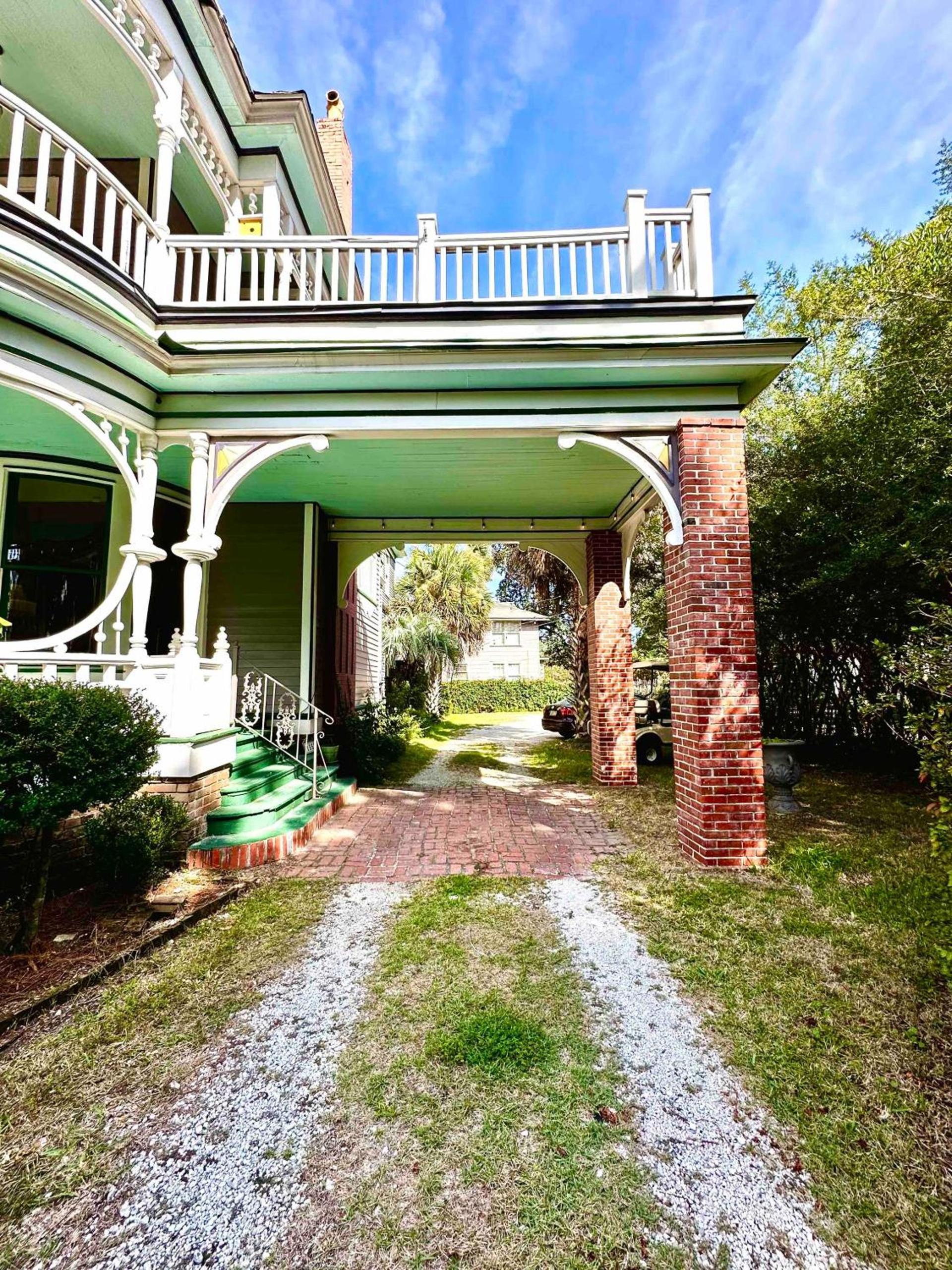 The Kate Shepard House photo 3