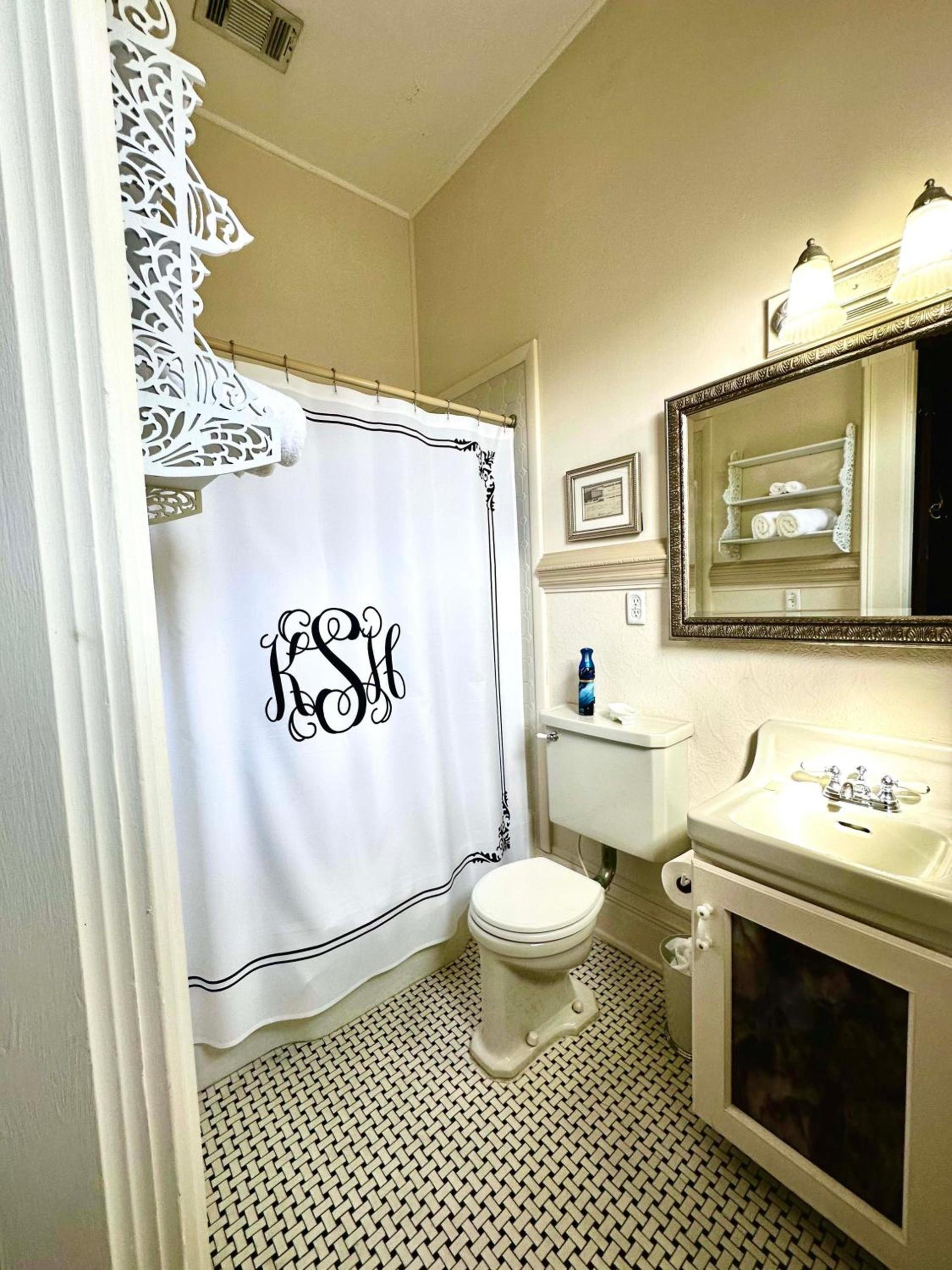 The Kate Shepard House photo 20