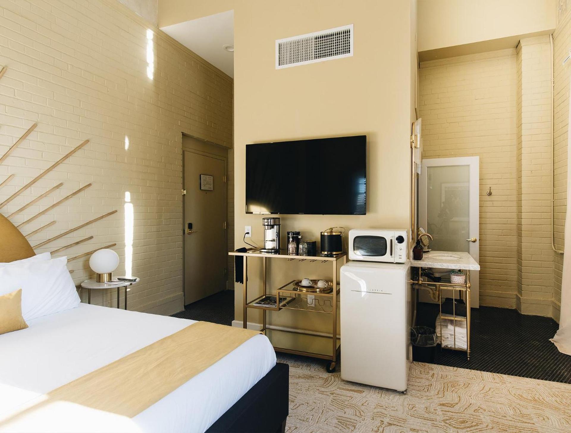 The Bellwether Hotel photo 70