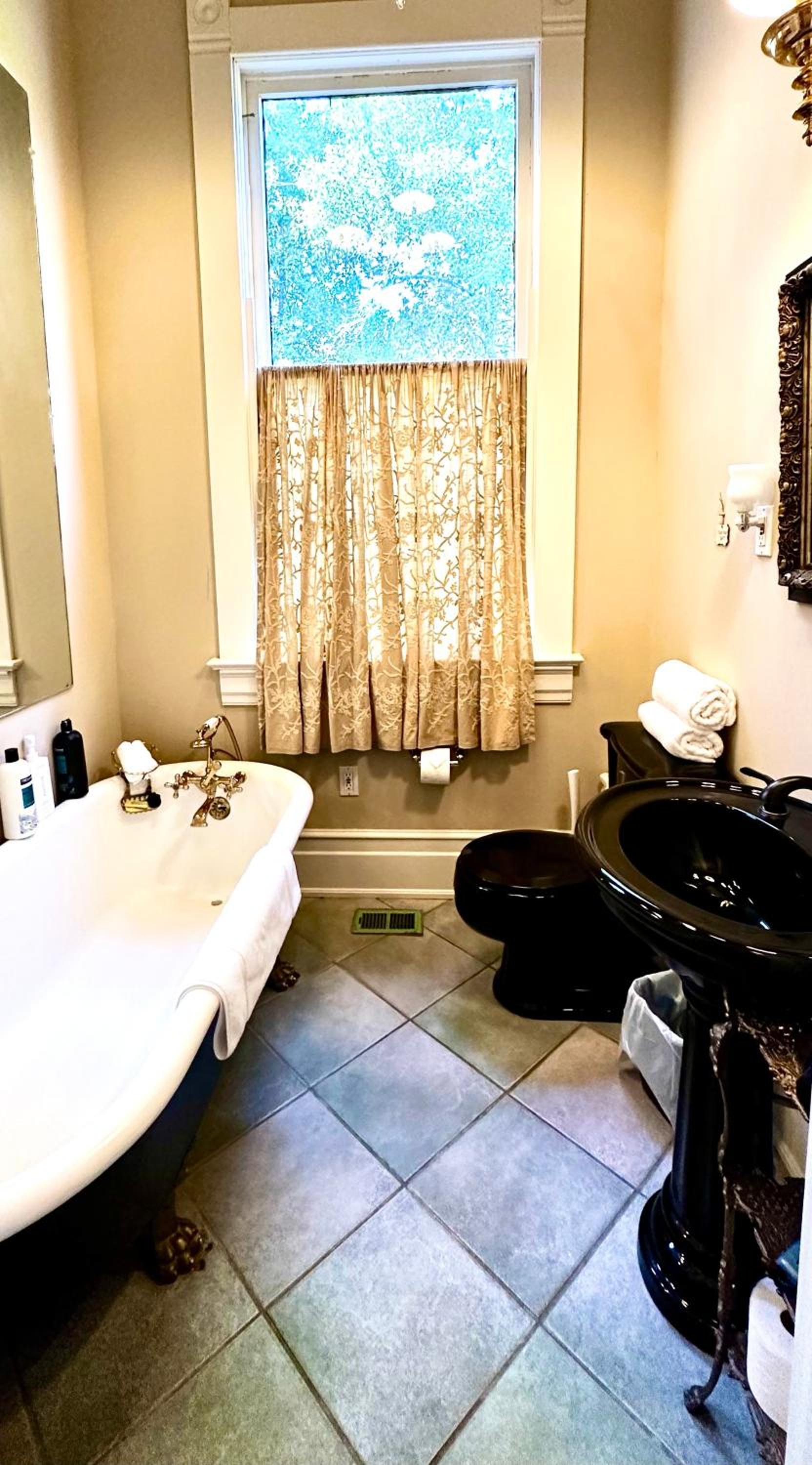 The Kate Shepard House photo 22