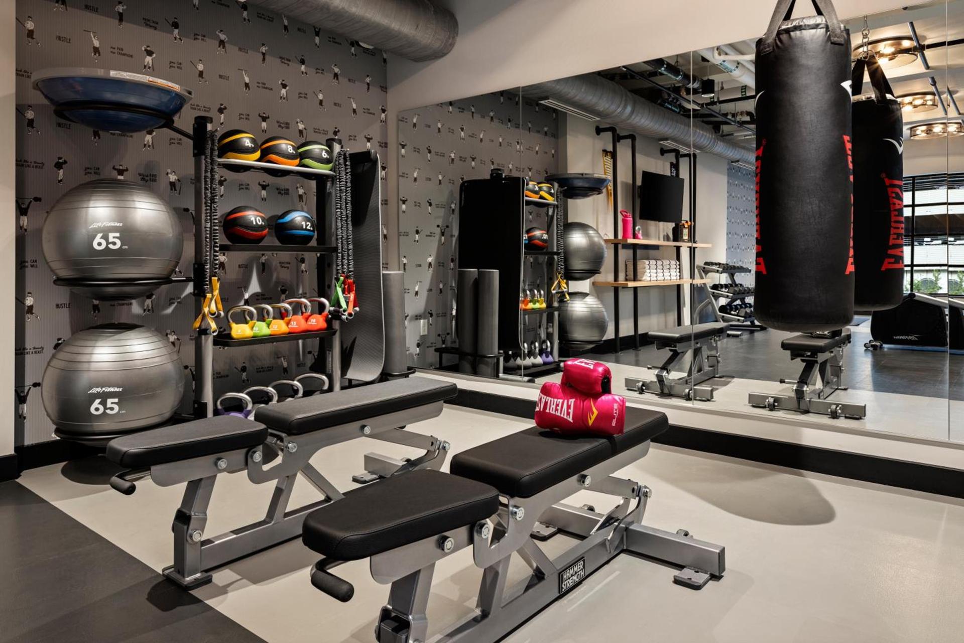 Moxy Omaha Downtown photo 15