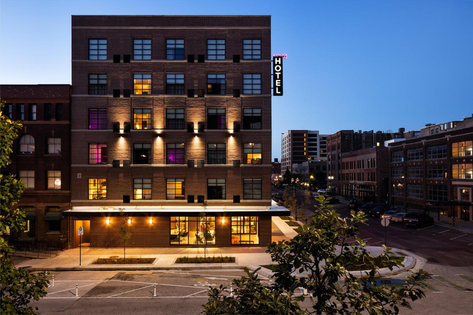 Moxy Omaha Downtown photo 25