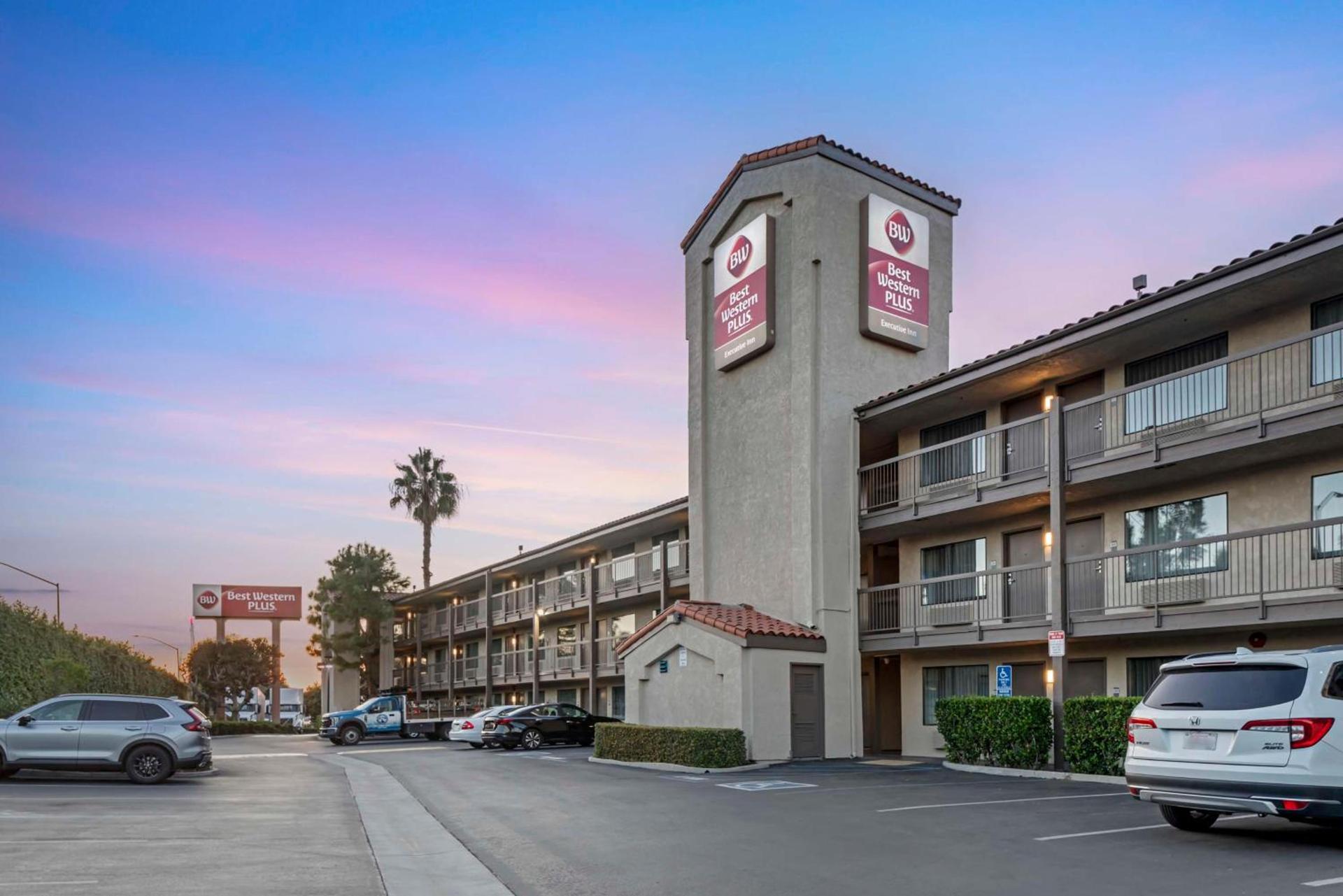 Best Western Plus Executive Inn Rowland Height City of Industry photo 1