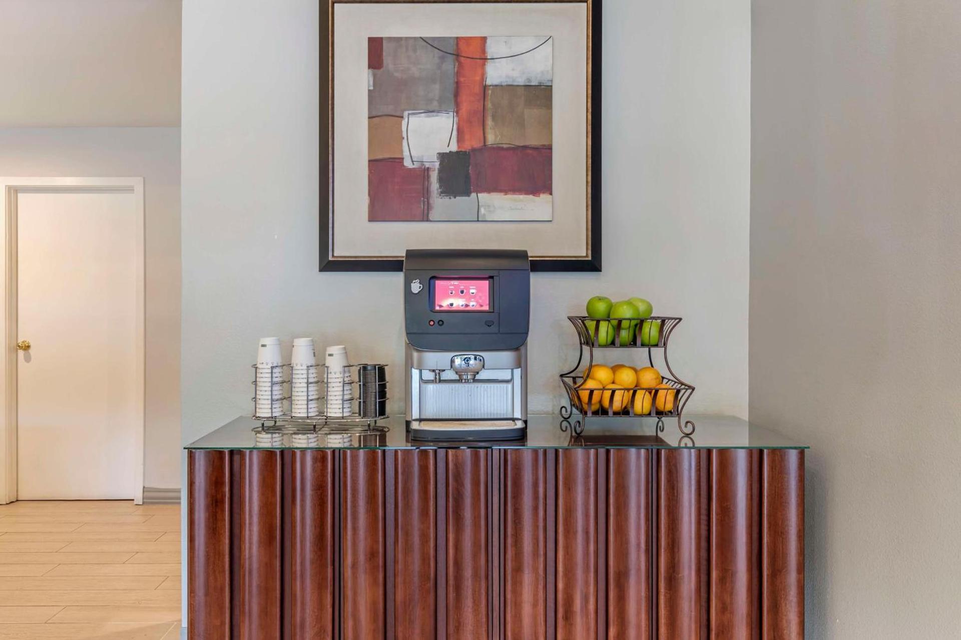 Best Western Plus Executive Inn Rowland Height City of Industry photo 19