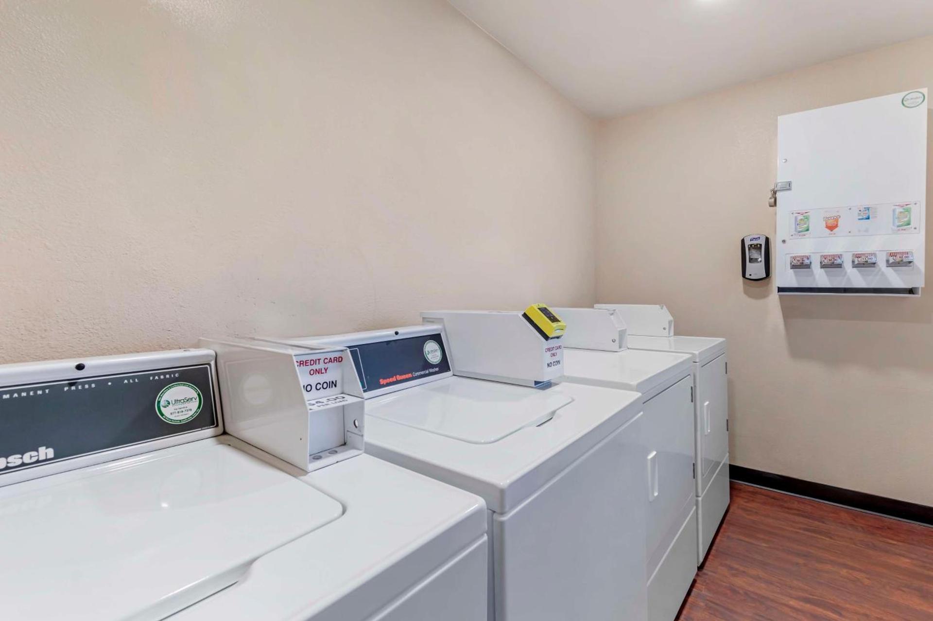 Best Western Plus Executive Inn Rowland Height City of Industry photo 11