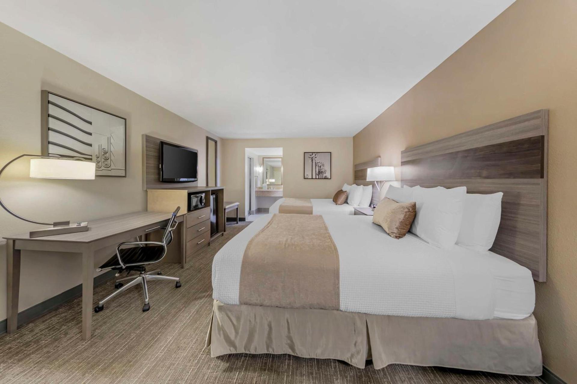 Best Western Plus Executive Inn Rowland Height City of Industry photo 26