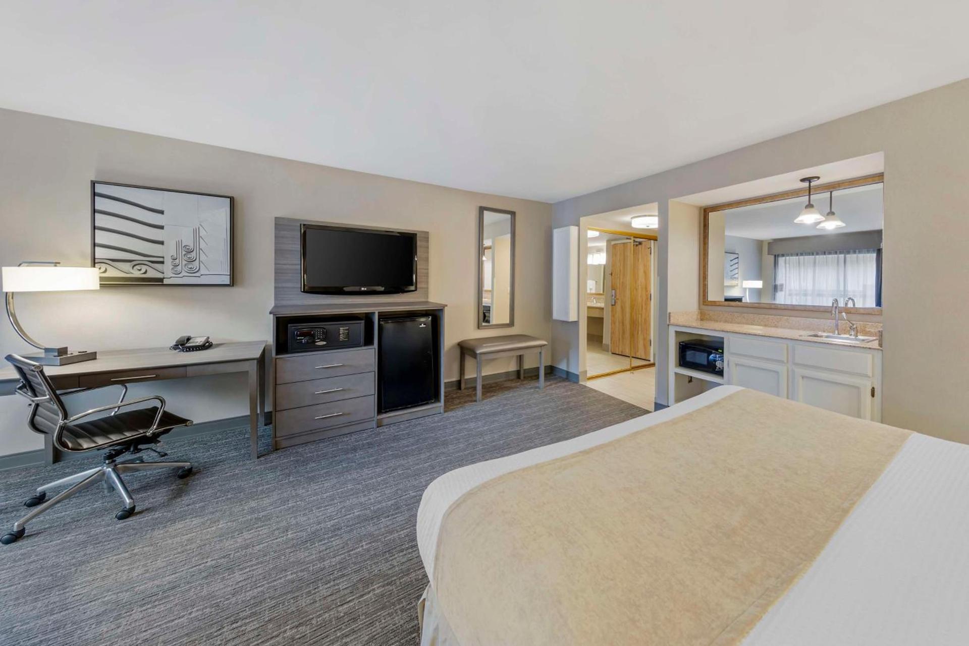 Best Western Plus Executive Inn Rowland Height City of Industry photo 33