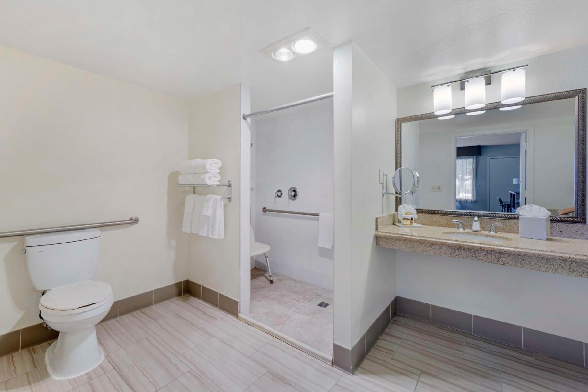 Best Western Plus Executive Inn Rowland Height City of Industry photo 42