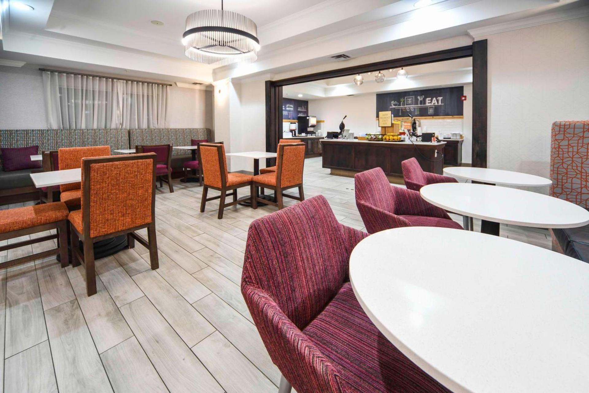 Hampton Inn Bryant photo 24