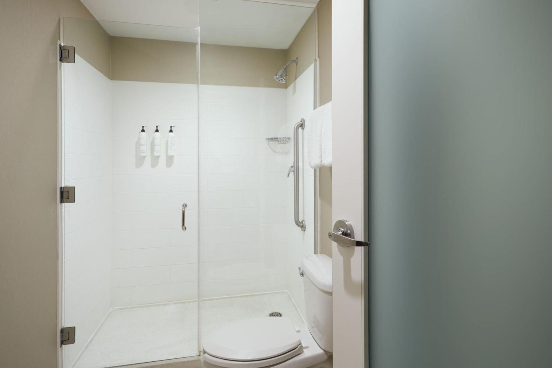 SpringHill Suites St. Louis Airport/Earth City photo 7