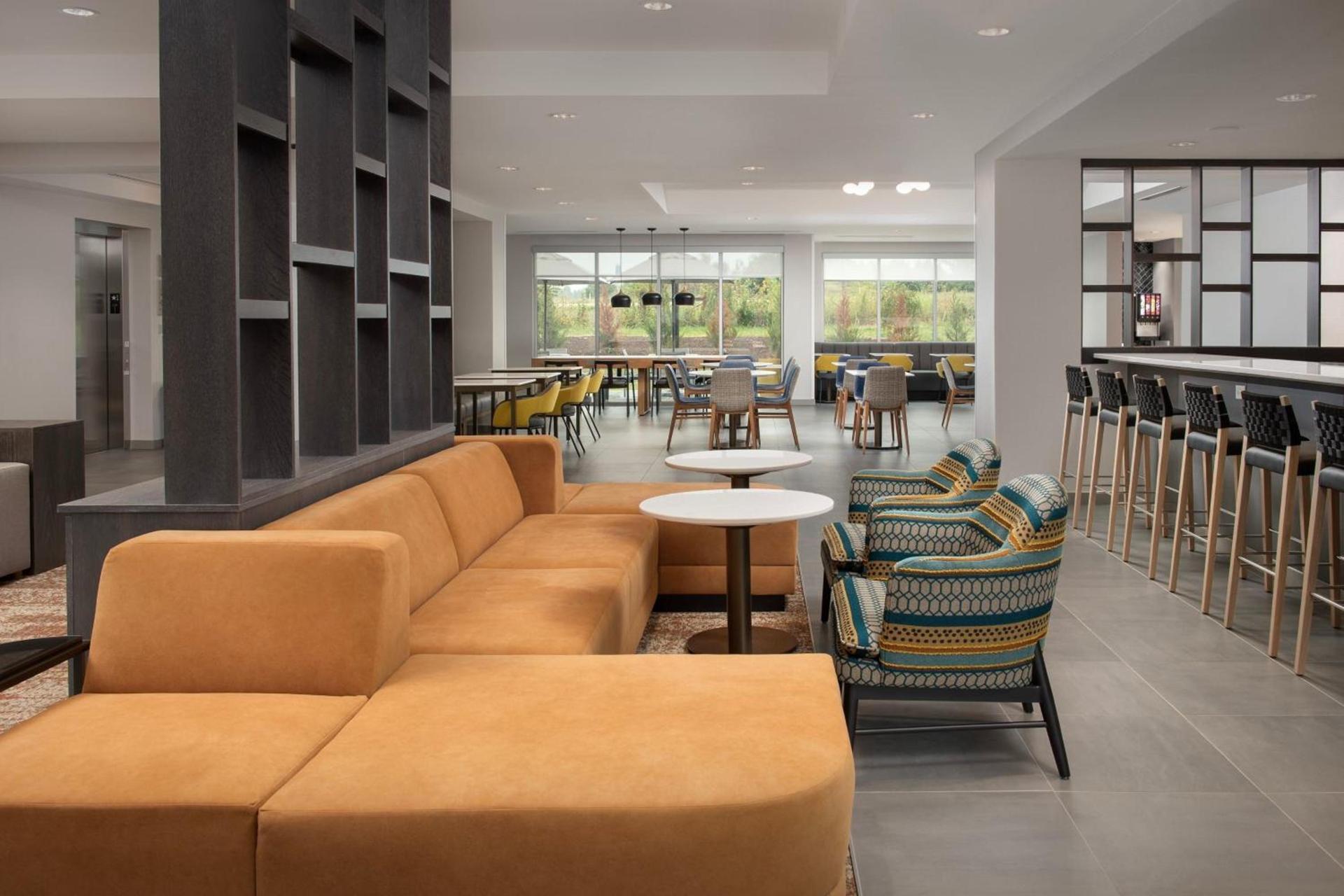 SpringHill Suites by Marriott Cincinnati Mason photo 9