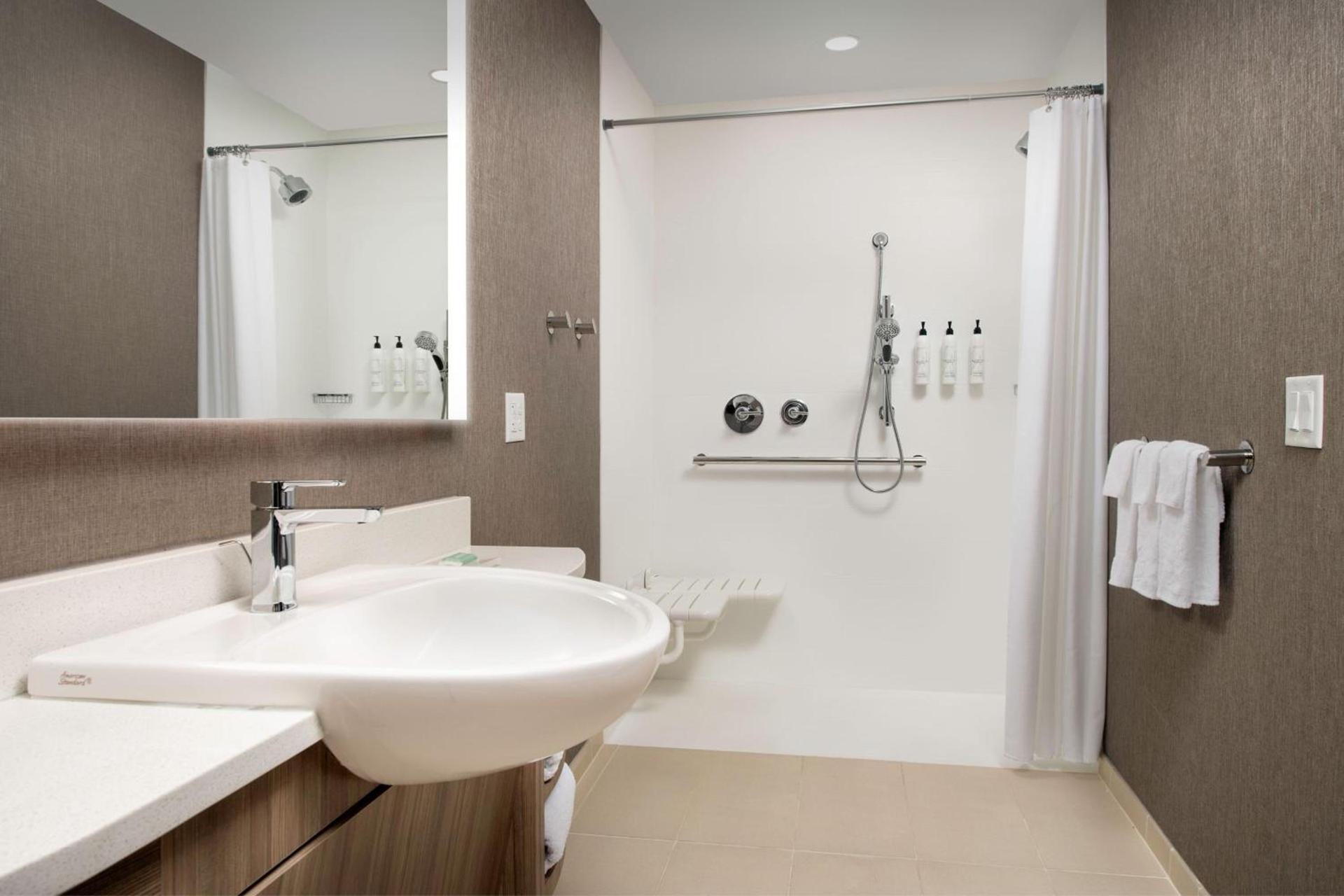 SpringHill Suites by Marriott Cincinnati Mason photo 16