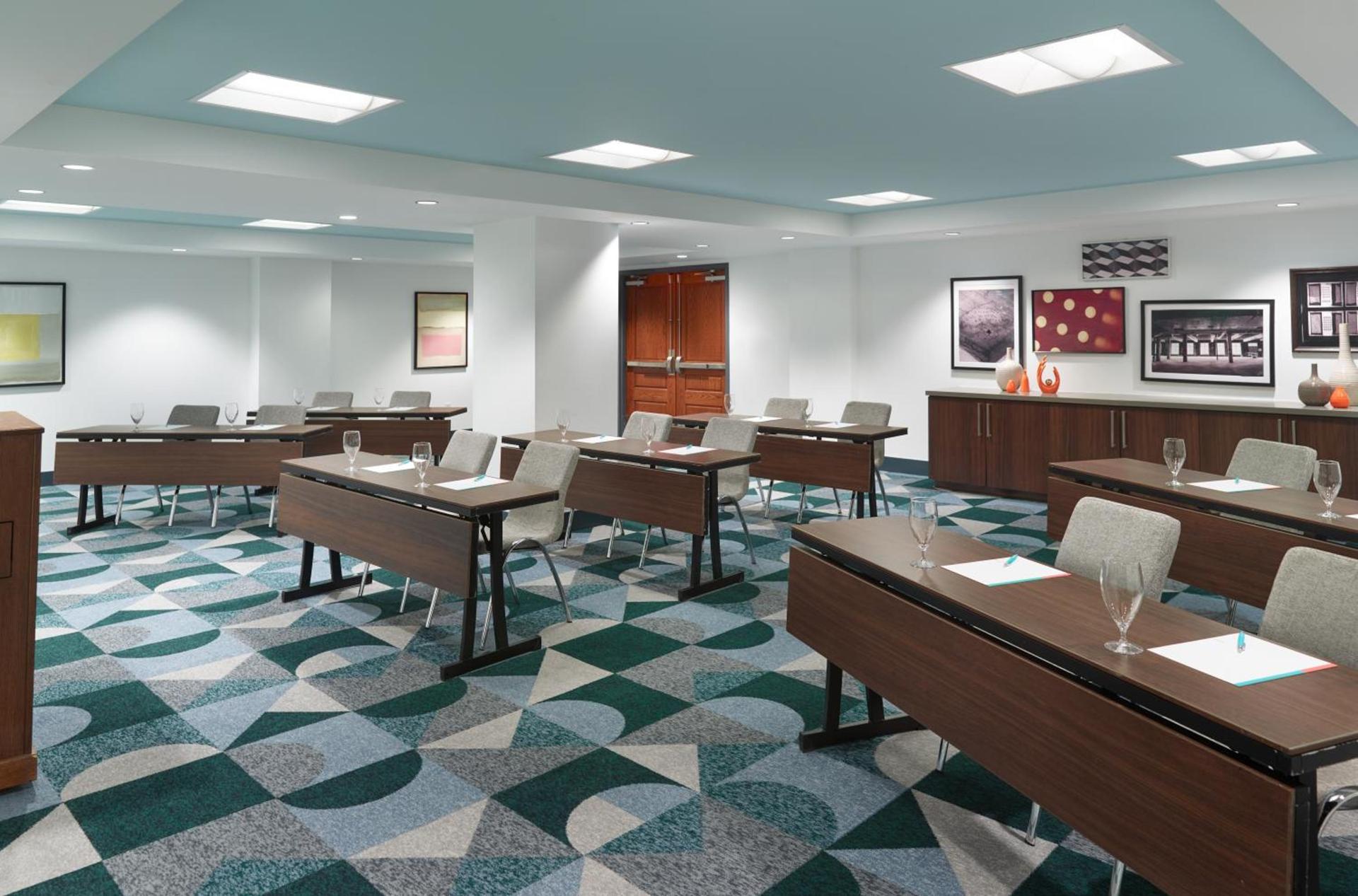 Le Meridien Tampa, The Courthouse photo 15