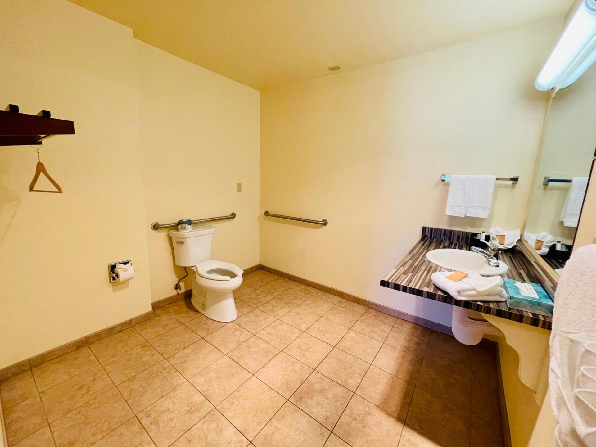Seabird Lodge Fort Bragg photo 15