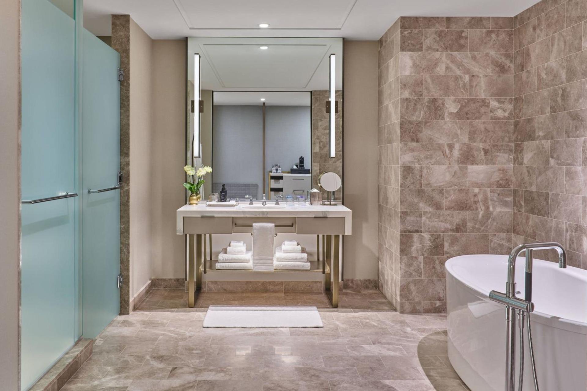 The St. Regis Chicago photo 15