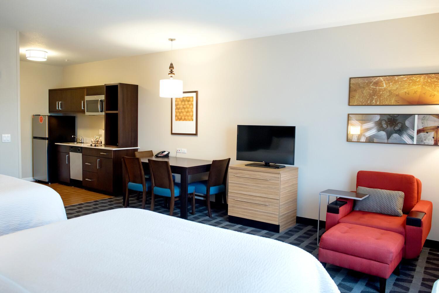 TownePlace Suites by Marriott Ames photo 7