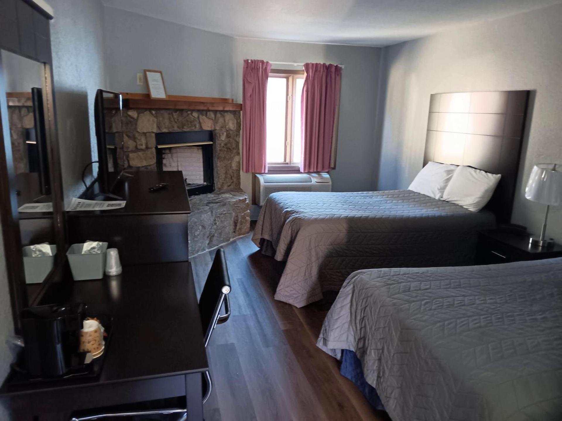 Hofbrau Riverfront Hotel photo 16