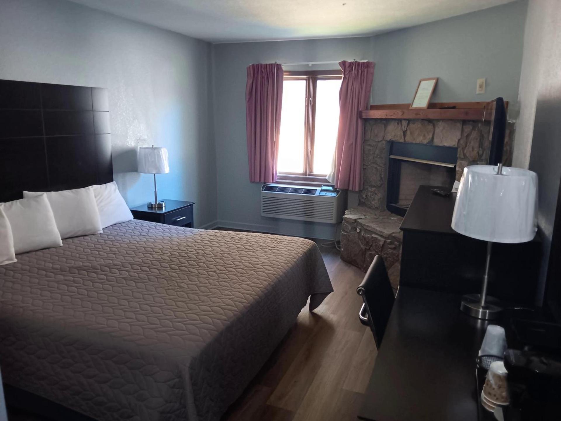 Hofbrau Riverfront Hotel photo 17