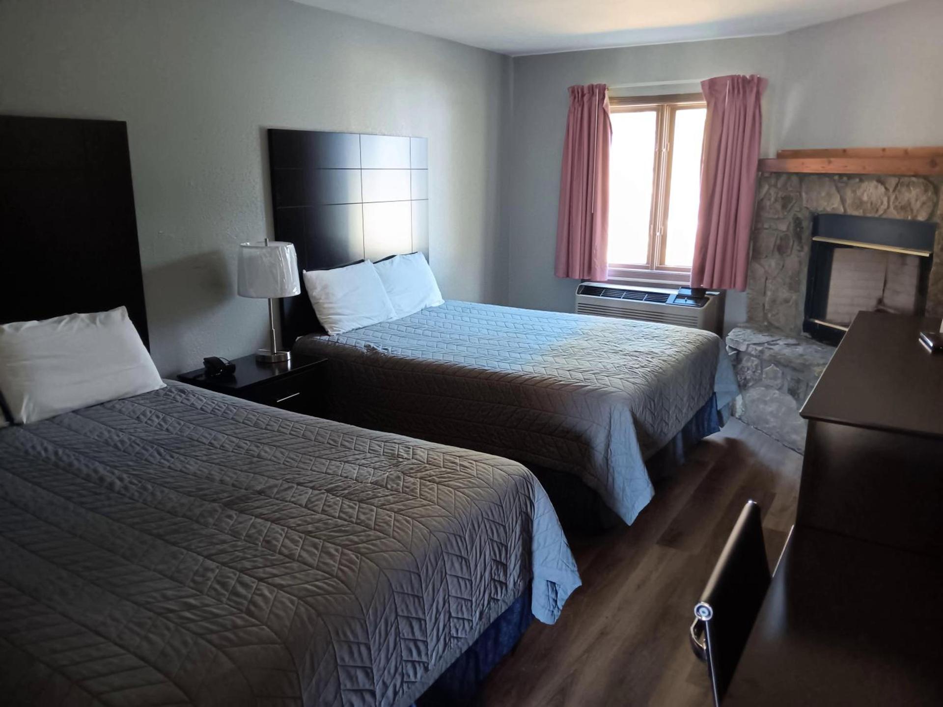 Hofbrau Riverfront Hotel photo 19