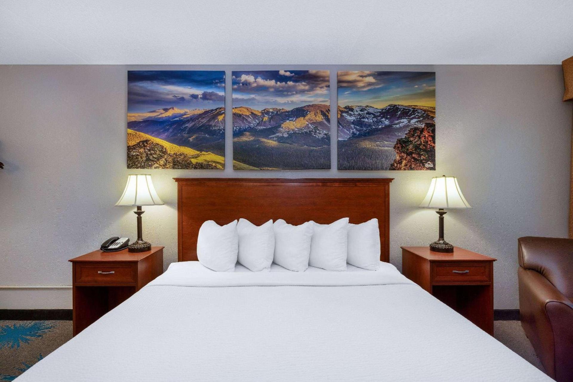 Days Inn by Wyndham Casper photo 13
