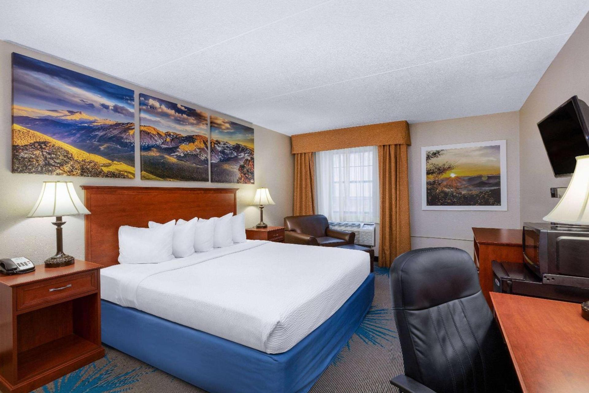 Days Inn by Wyndham Casper photo 14