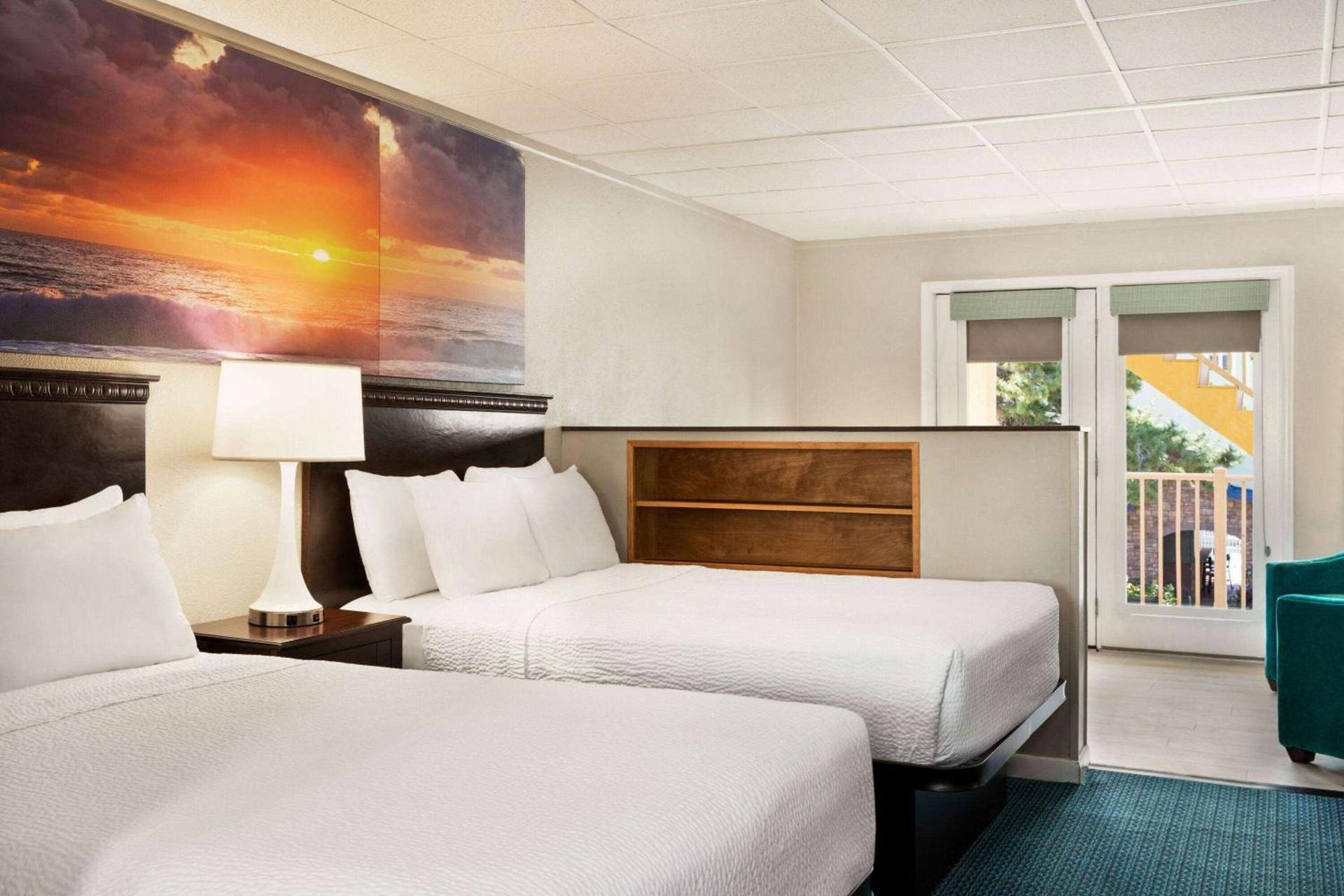 Days Inn by Wyndham Ocean City Oceanfront photo 6