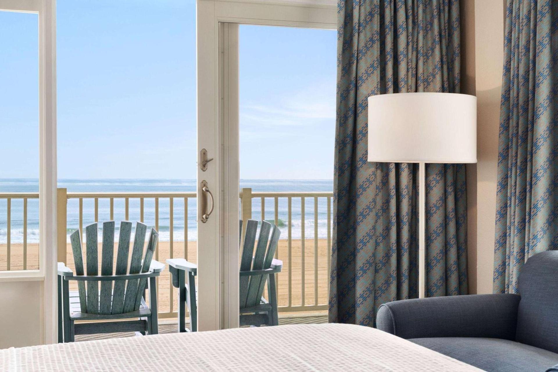Days Inn by Wyndham Ocean City Oceanfront photo 33