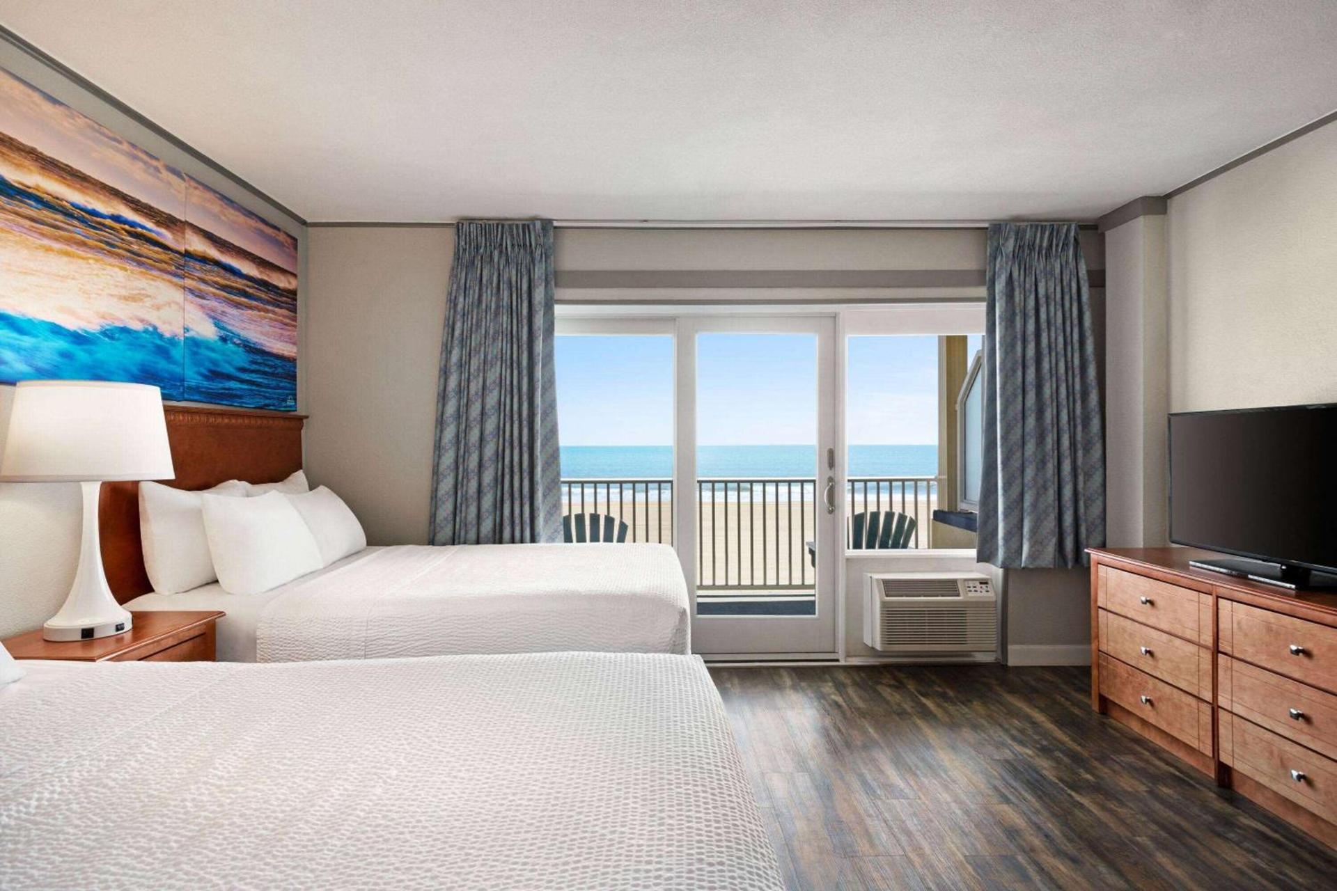 Days Inn by Wyndham Ocean City Oceanfront photo 38