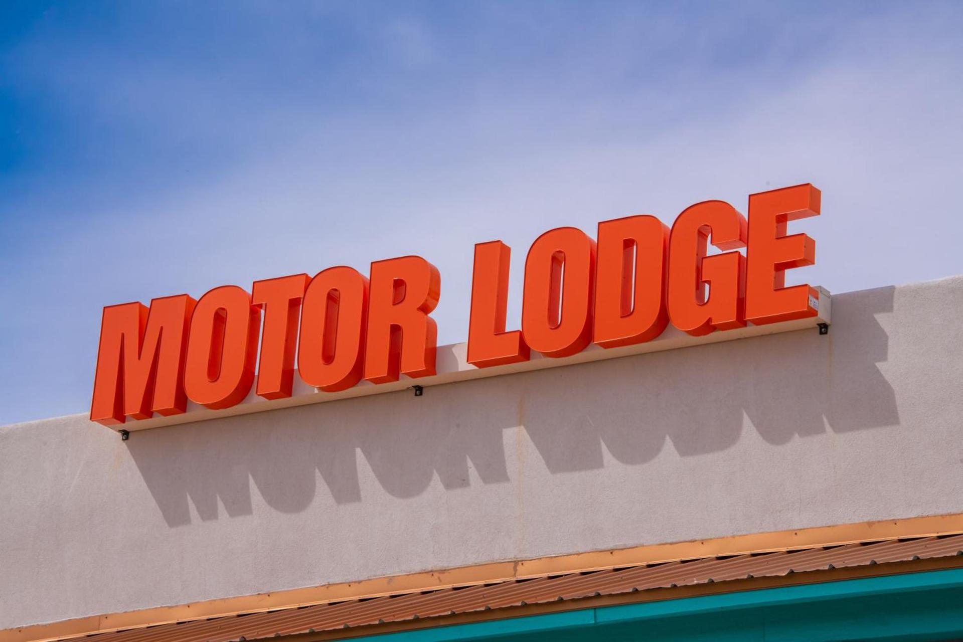 Taos Motor Lodge photo 77