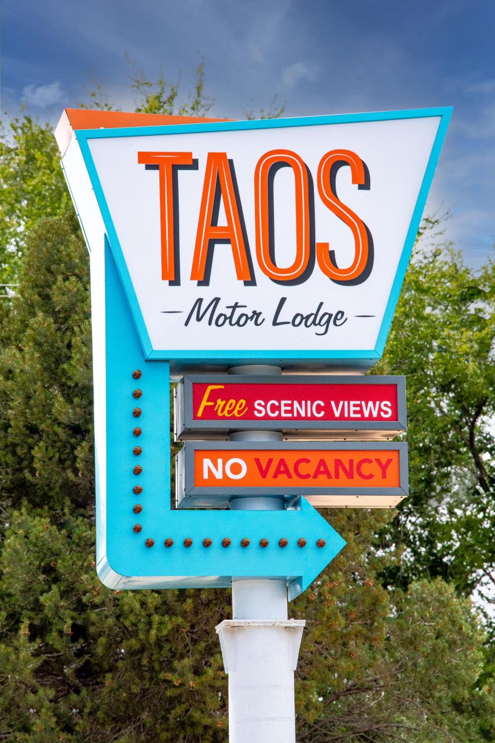 Taos Motor Lodge photo 78