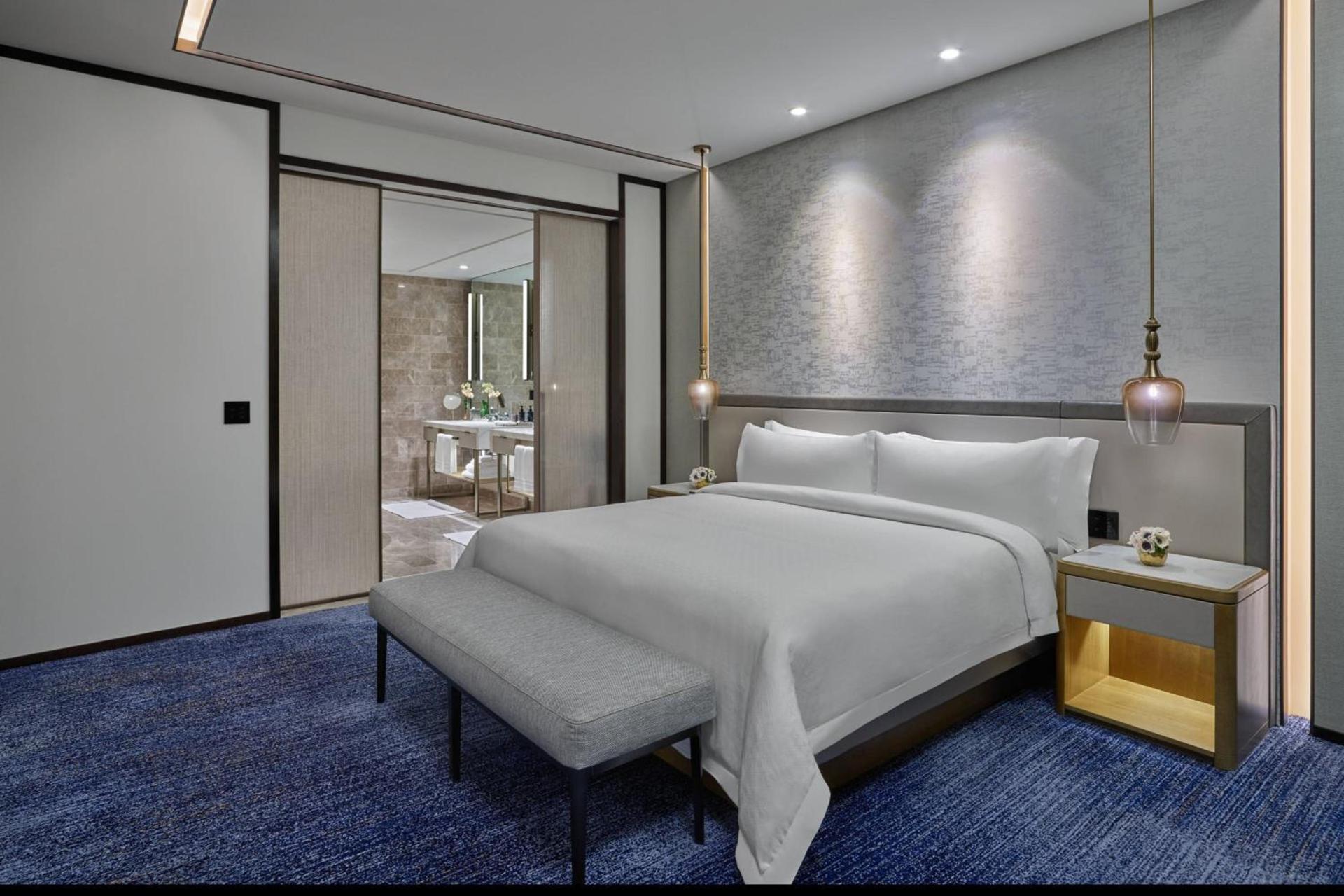 The St. Regis Chicago photo 23